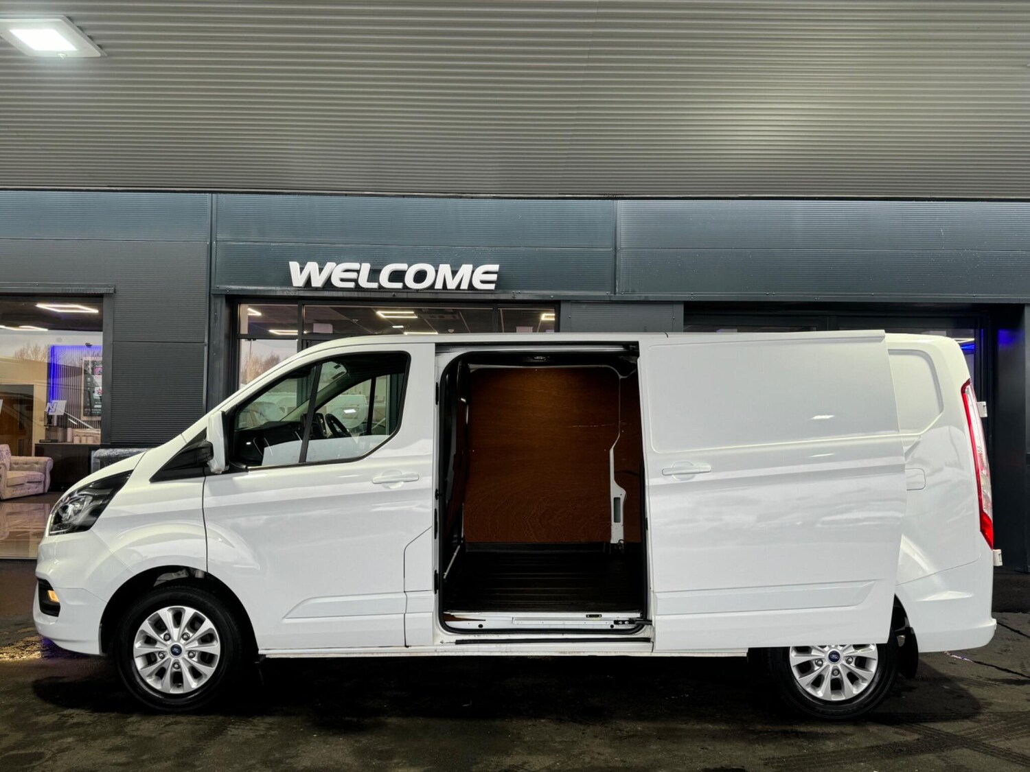 Used Ford Transit Custom 2022 for sale - 77549376: Photo 7