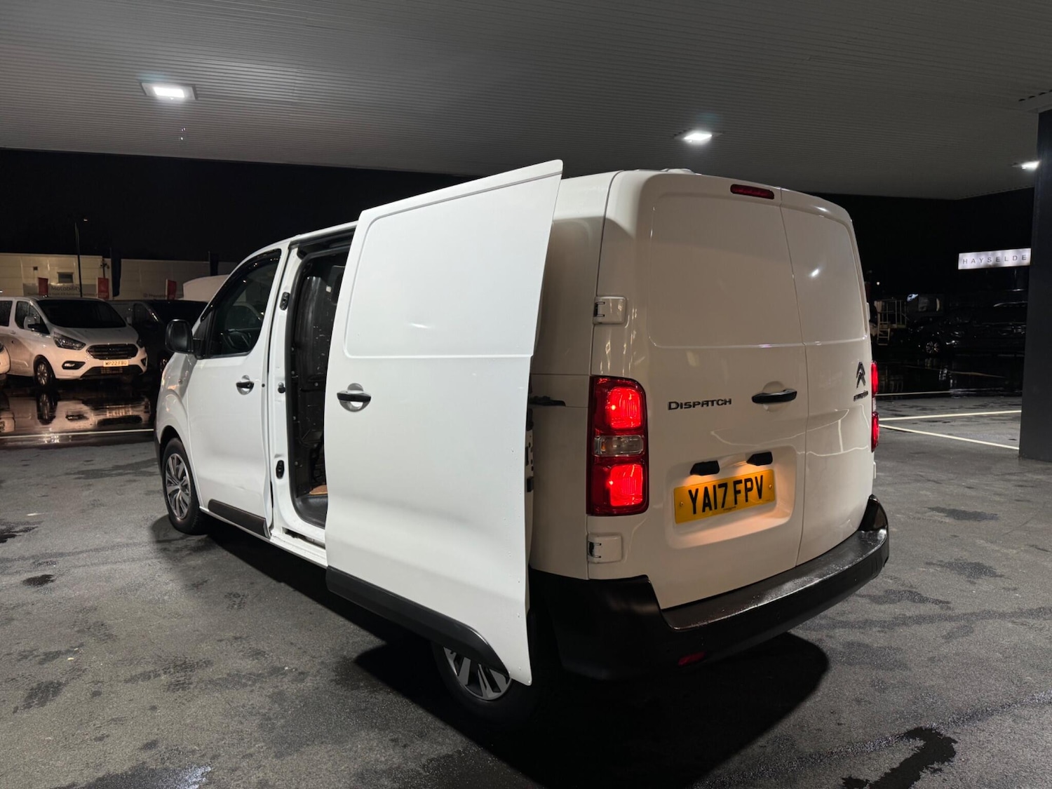 Used Citroen Dispatch 2017 for sale - 76592570: Photo 10