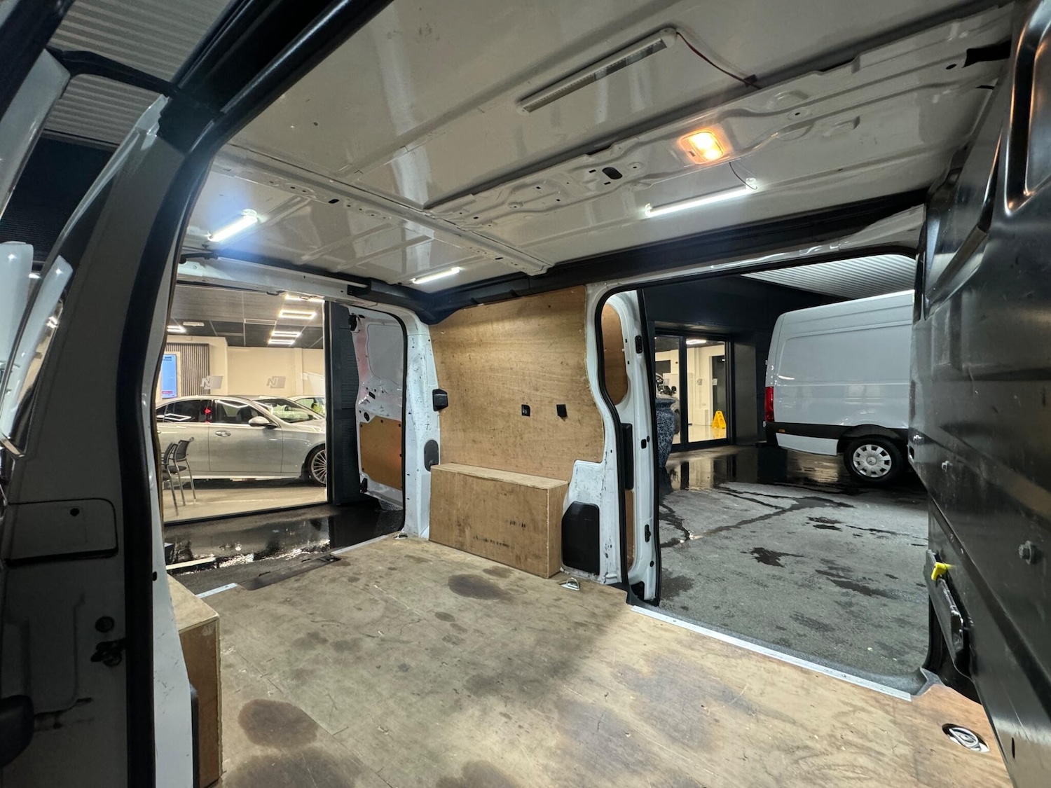 Used Citroen Dispatch 2017 for sale - 76592570: Photo 14