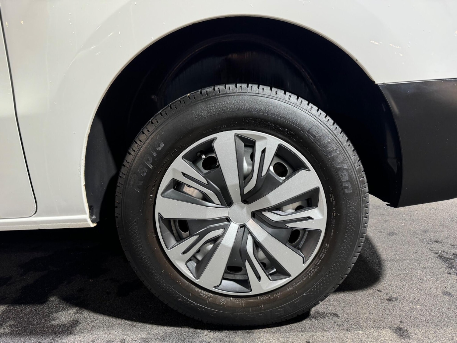 Used Citroen Dispatch 2017 for sale - 76592570: Photo 31