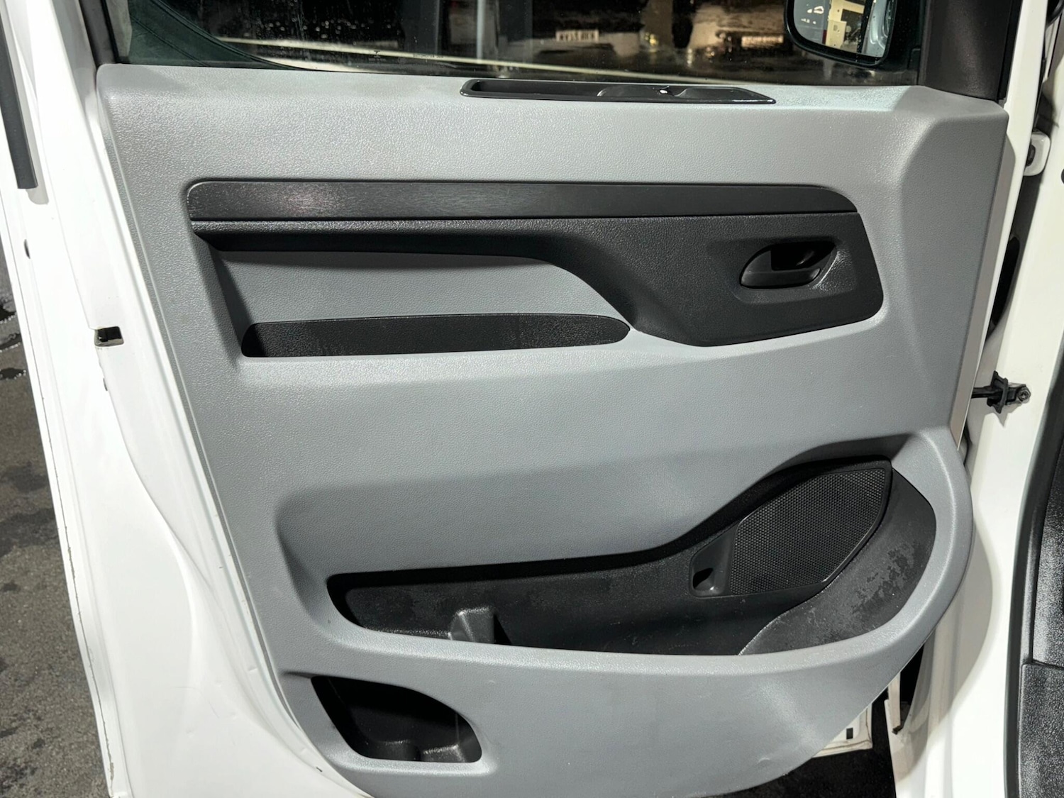 Used Citroen Dispatch 2017 for sale - 76592570: Photo 45