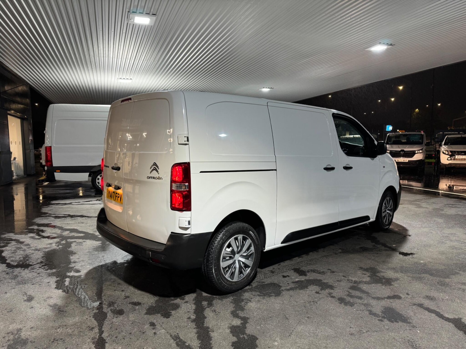 Used Citroen Dispatch 2017 for sale - 76592570: Photo 9