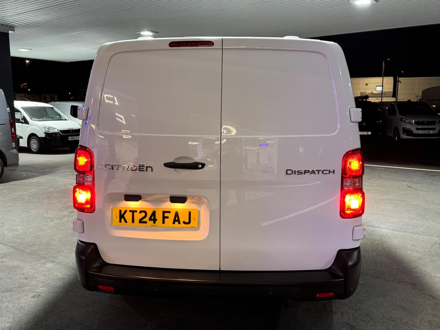 Used Citroen Dispatch 2024 for sale - 76714182: Photo 10