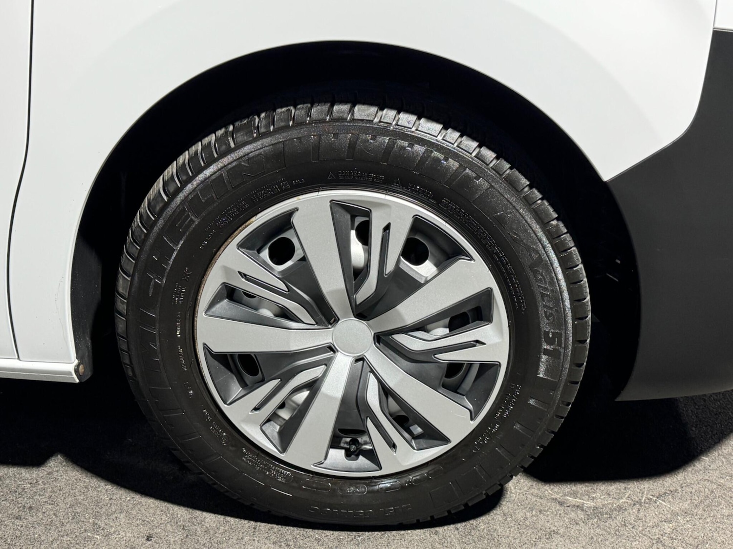 Used Citroen Dispatch 2024 for sale - 76714182: Photo 28