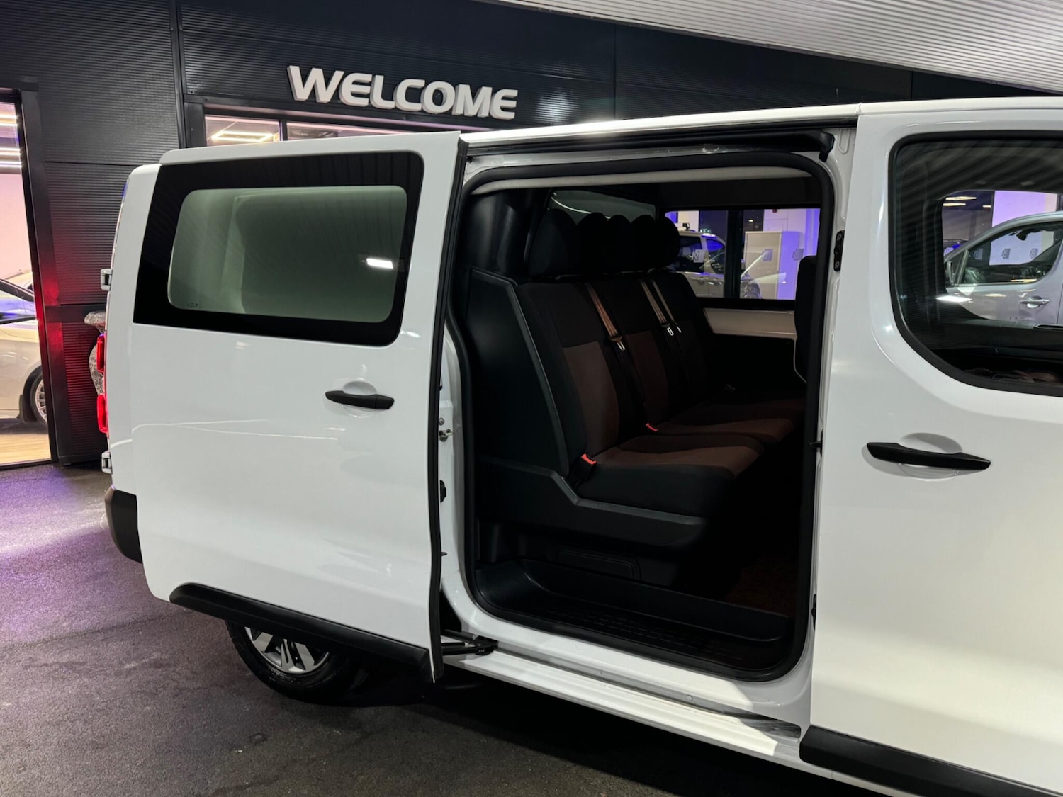 Used Citroen Dispatch 2024 for sale - 76714182: Photo 57