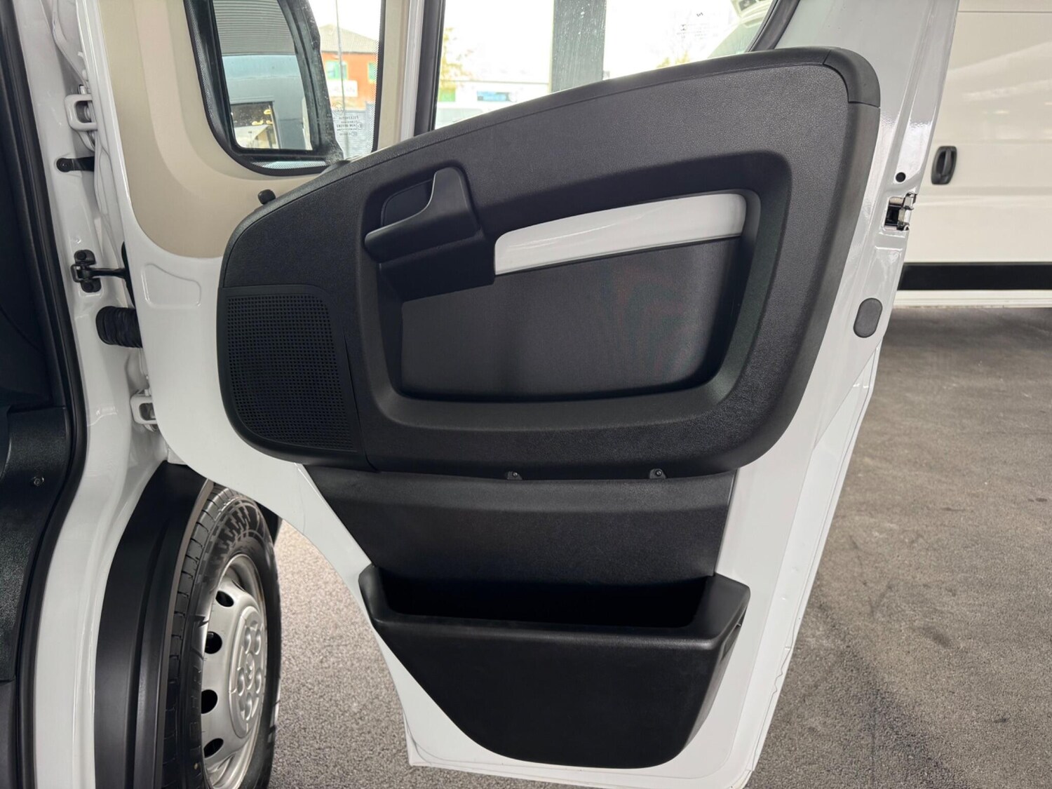 Used Citroen Relay 2023 for sale - 77723091: Photo 29