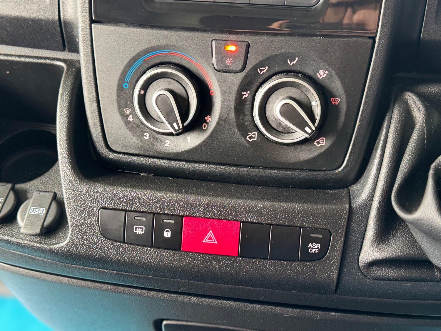 Used Citroen Relay 2023 for sale - 77723091: Photo 42