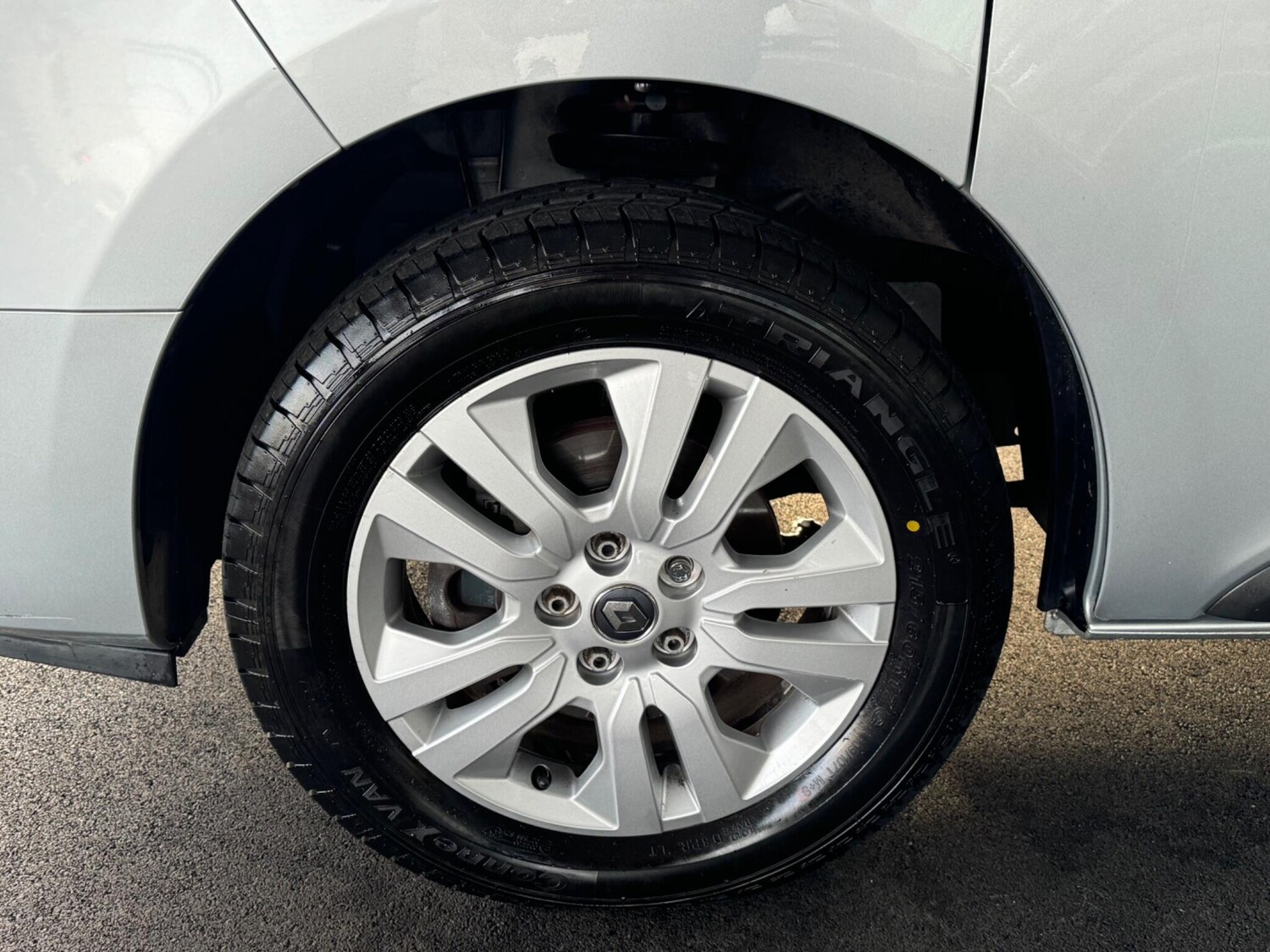 Used Renault Trafic 2023 for sale - 76619695: Photo 30