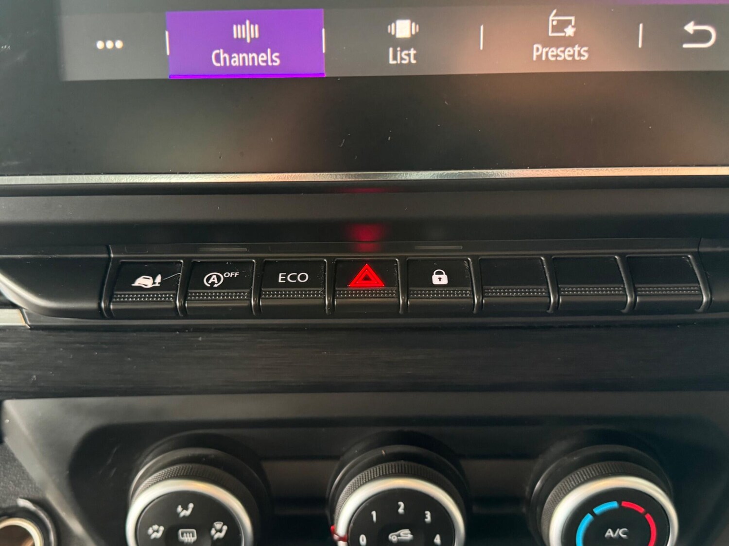 Used Renault Trafic 2023 for sale - 76619695: Photo 56