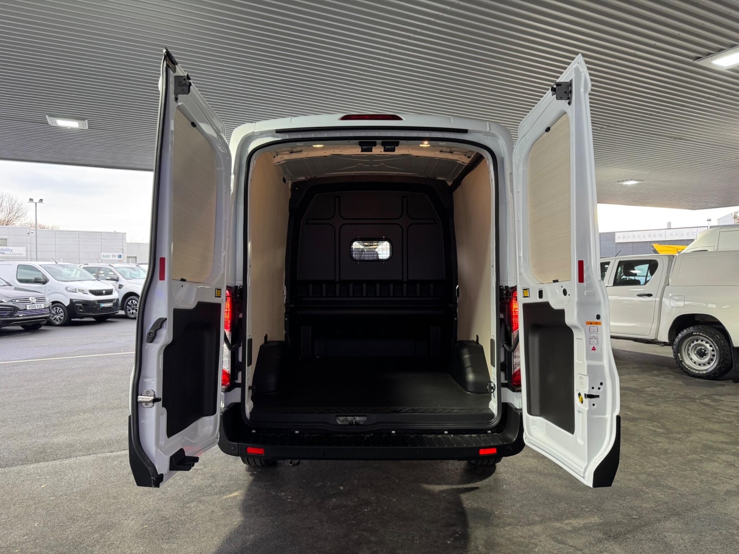 Used Ford Transit 2024 for sale - 77633470: Photo 19