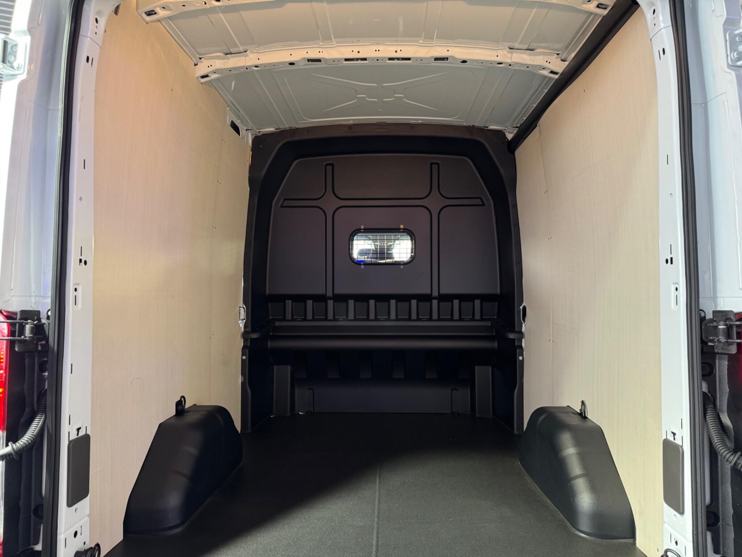 Used Ford Transit 2024 for sale - 77633470: Photo 20