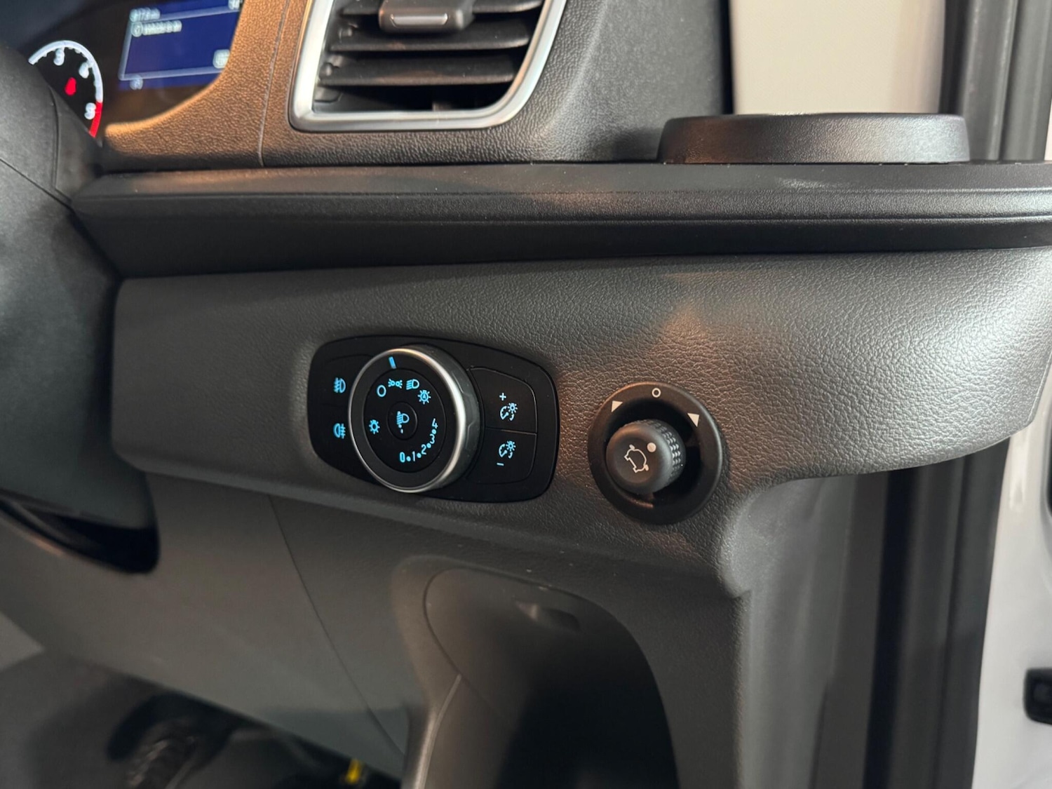 Used Ford Transit 2024 for sale - 77633470: Photo 42