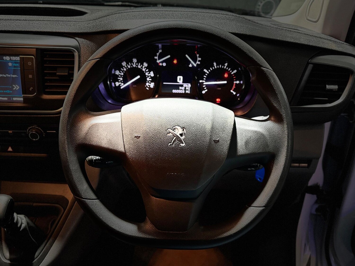 Used Peugeot Expert 2022 for sale - 76377946: Photo 37
