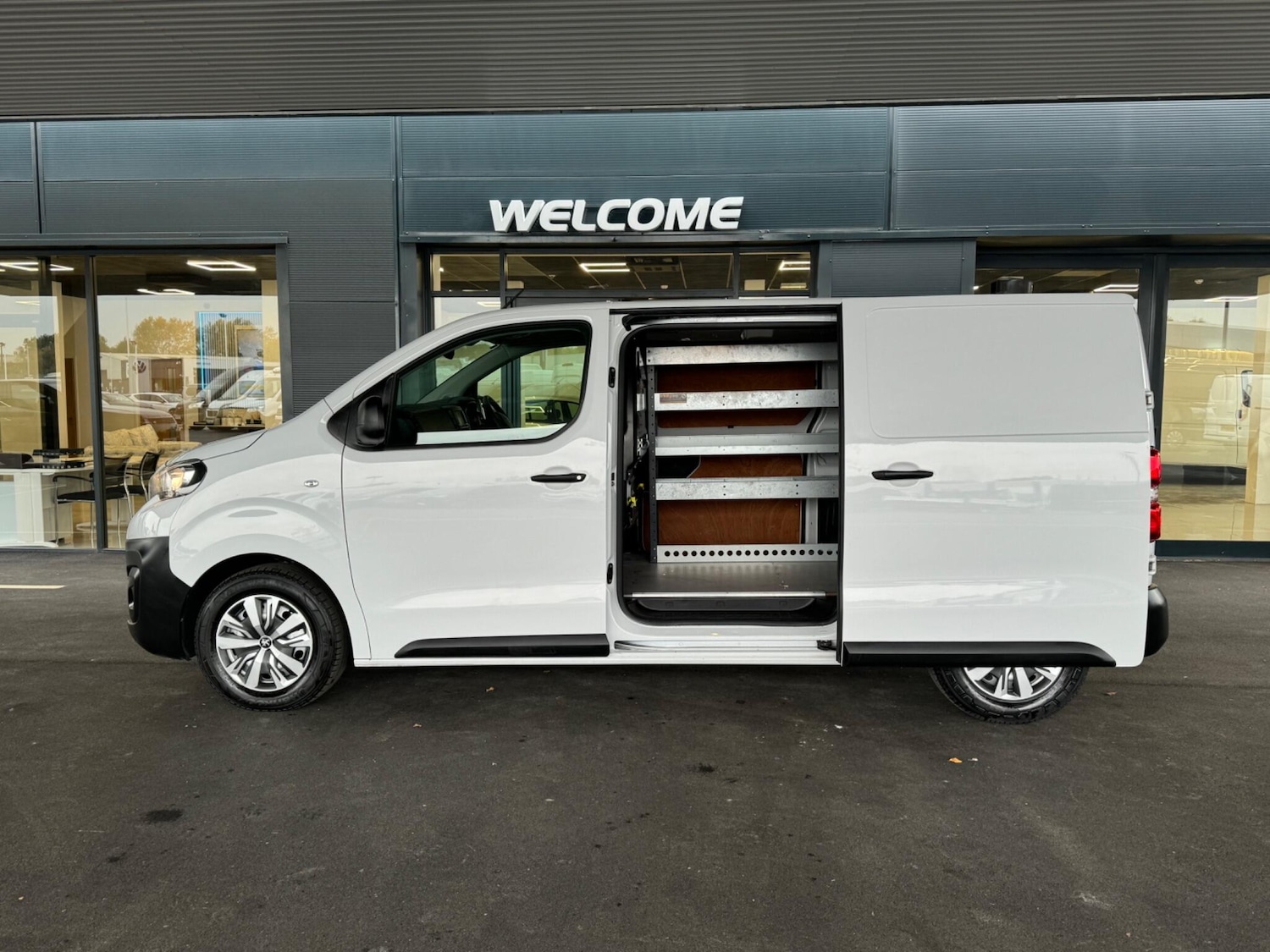 Used Peugeot Expert 2022 for sale - 76307074: Photo 17