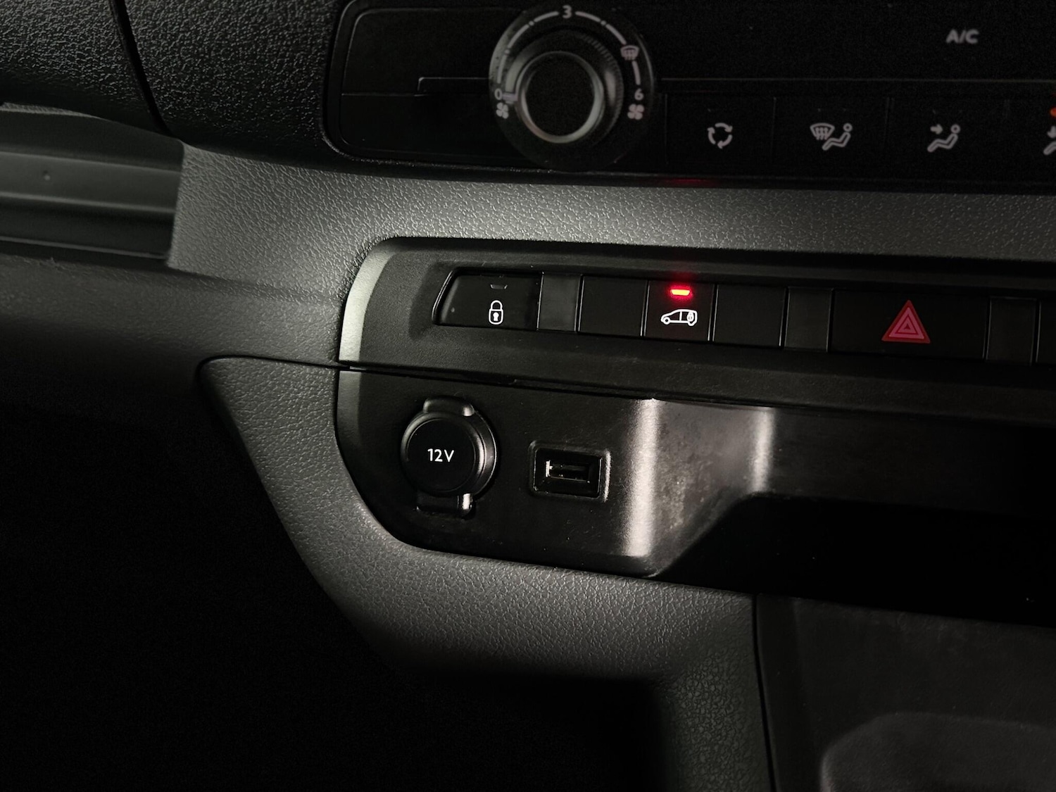 Used Peugeot Expert 2022 for sale - 76307074: Photo 53