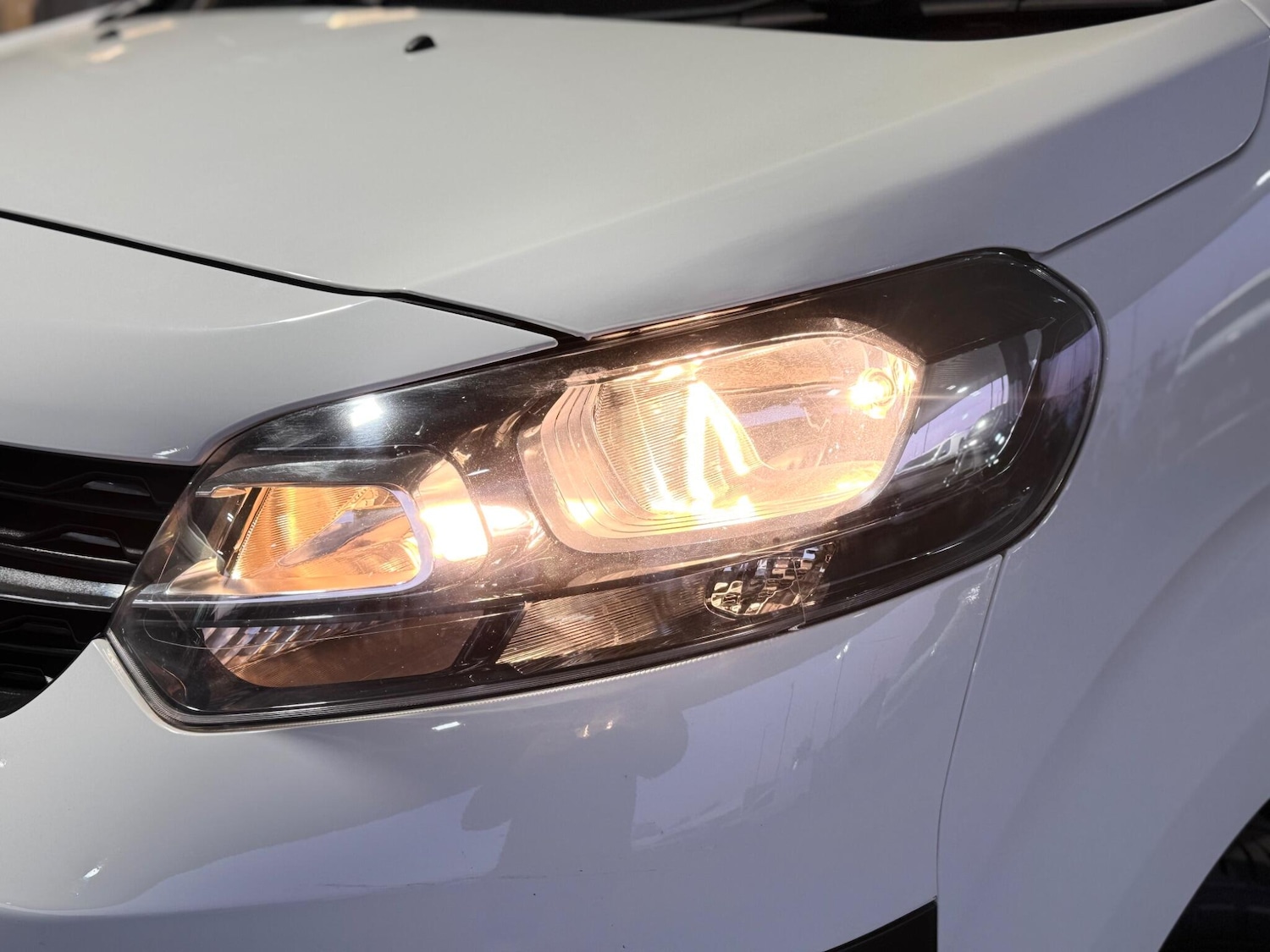 Used Vauxhall Vivaro for sale - 77753968: Photo 12