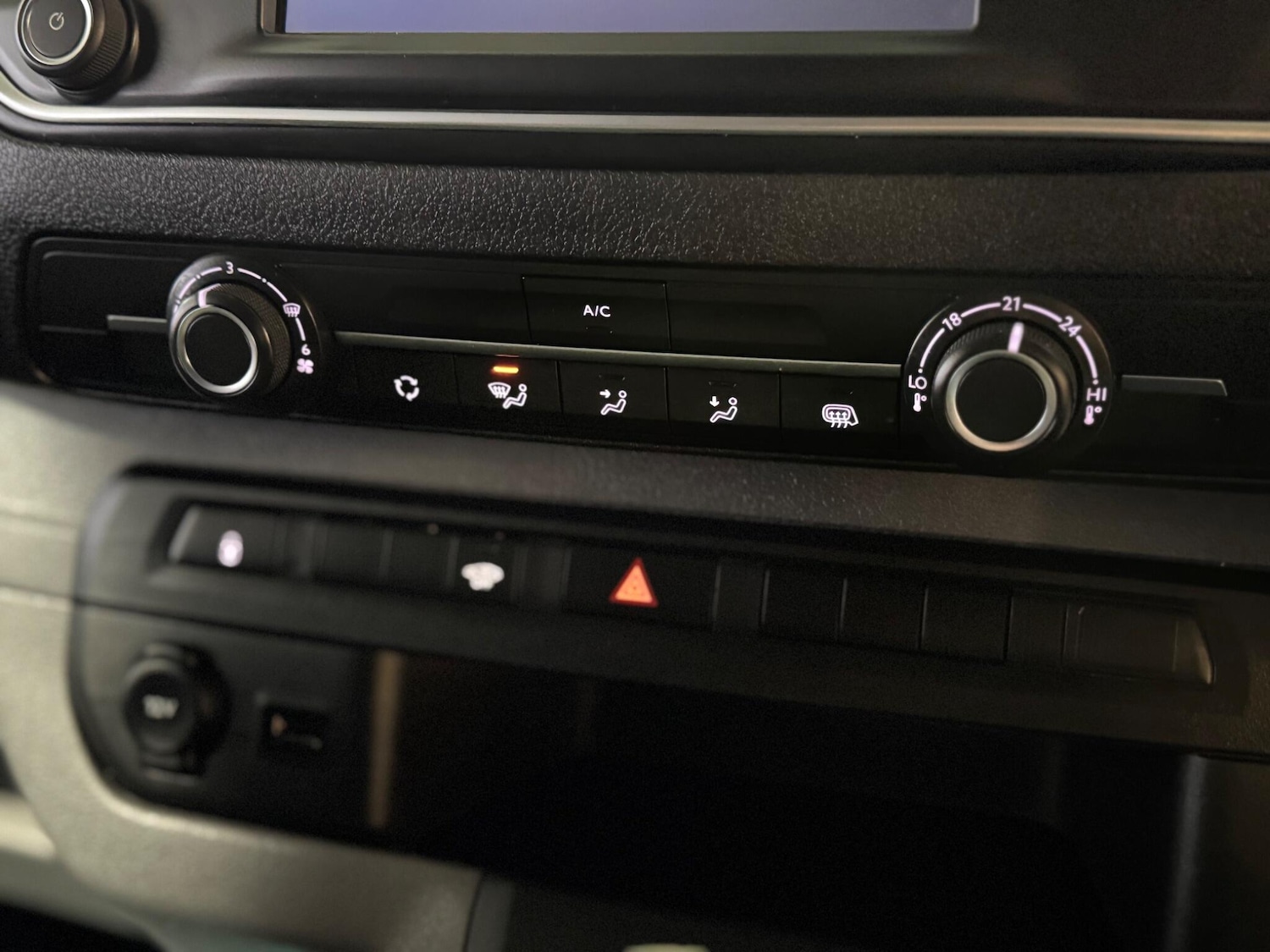 Used Vauxhall Vivaro for sale - 77753968: Photo 46