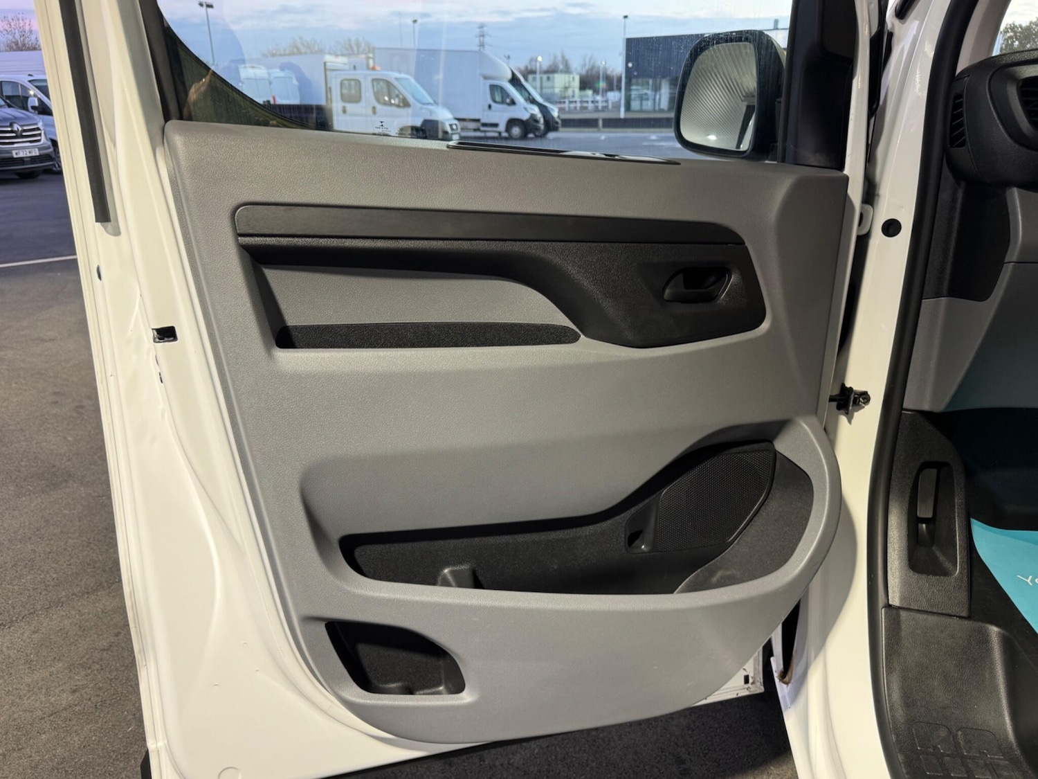 Used Vauxhall Vivaro for sale - 77753968: Photo 50