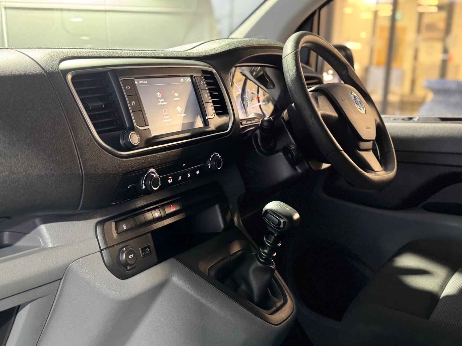 Used Vauxhall Vivaro for sale - 77753968: Photo 52