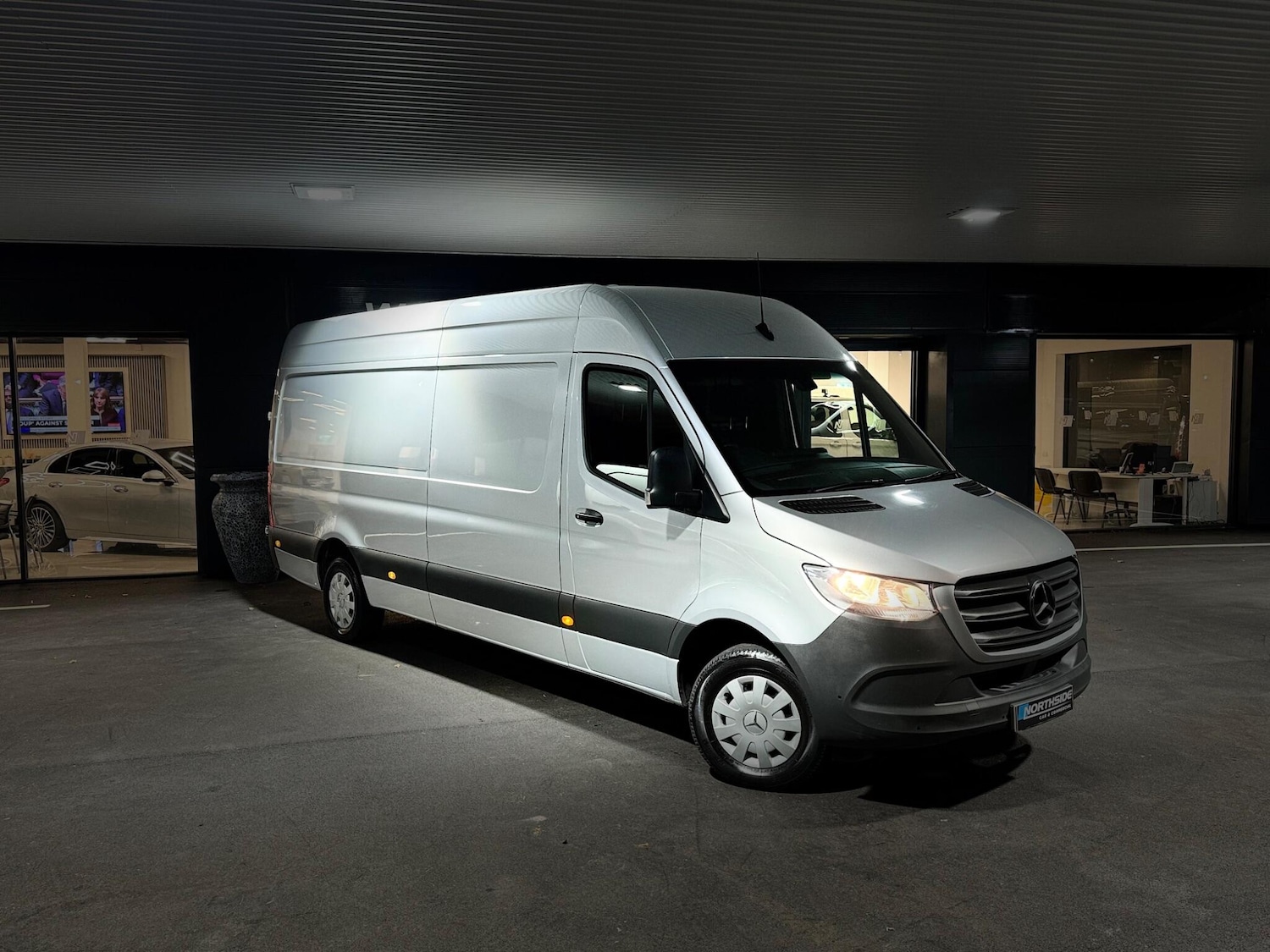 Used Mercedes-Benz Sprinter 2023 for sale - 76632814: Photo 12