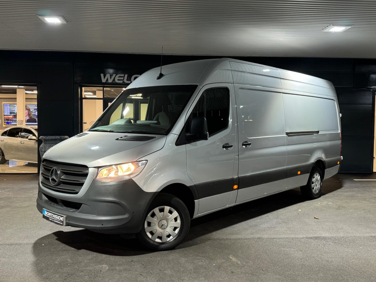 Used Mercedes-Benz Sprinter 2023 for sale - 76632814: Photo 3