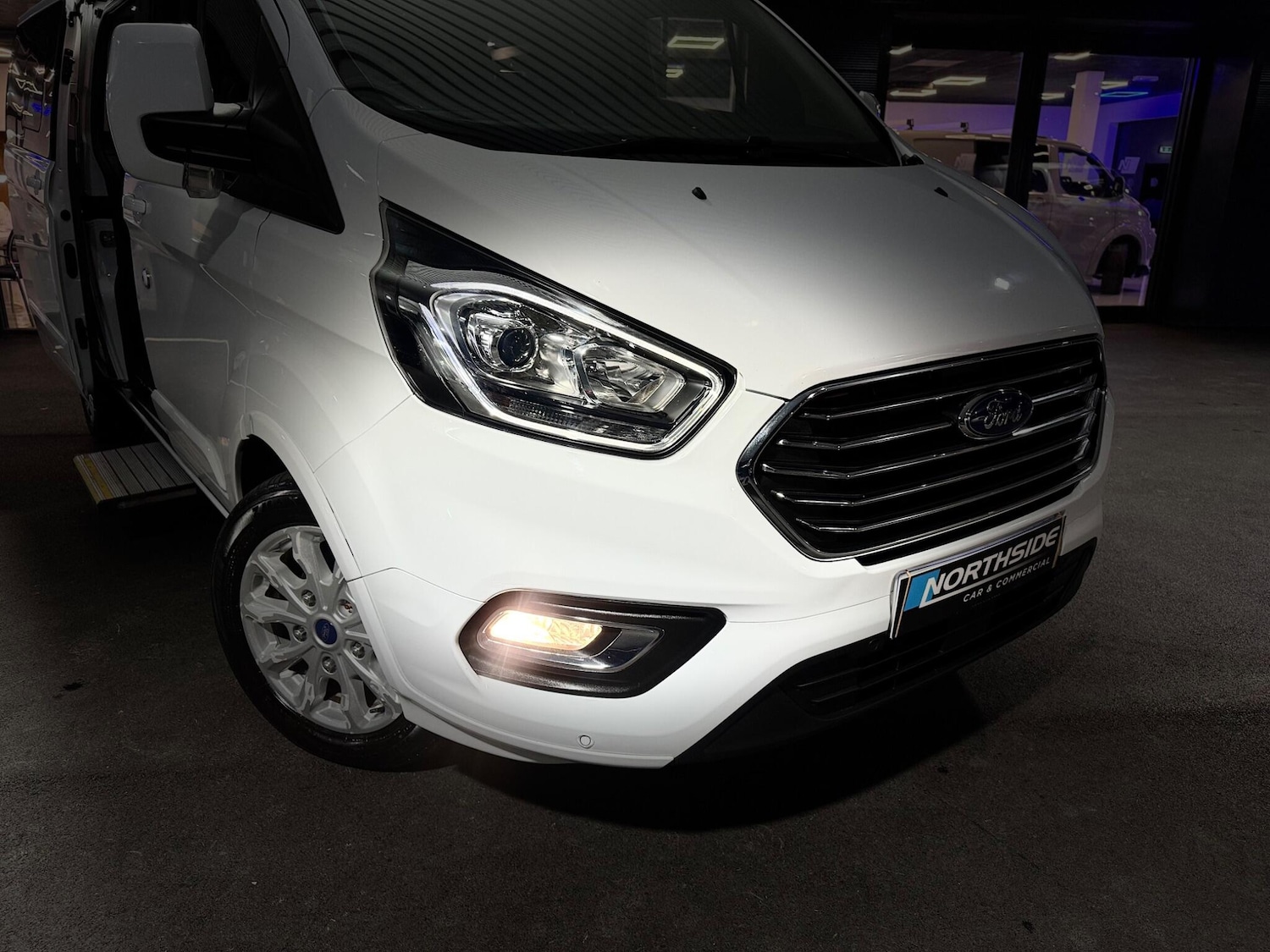 Used Ford Tourneo Custom 2023 for sale - 76572247: Photo 10