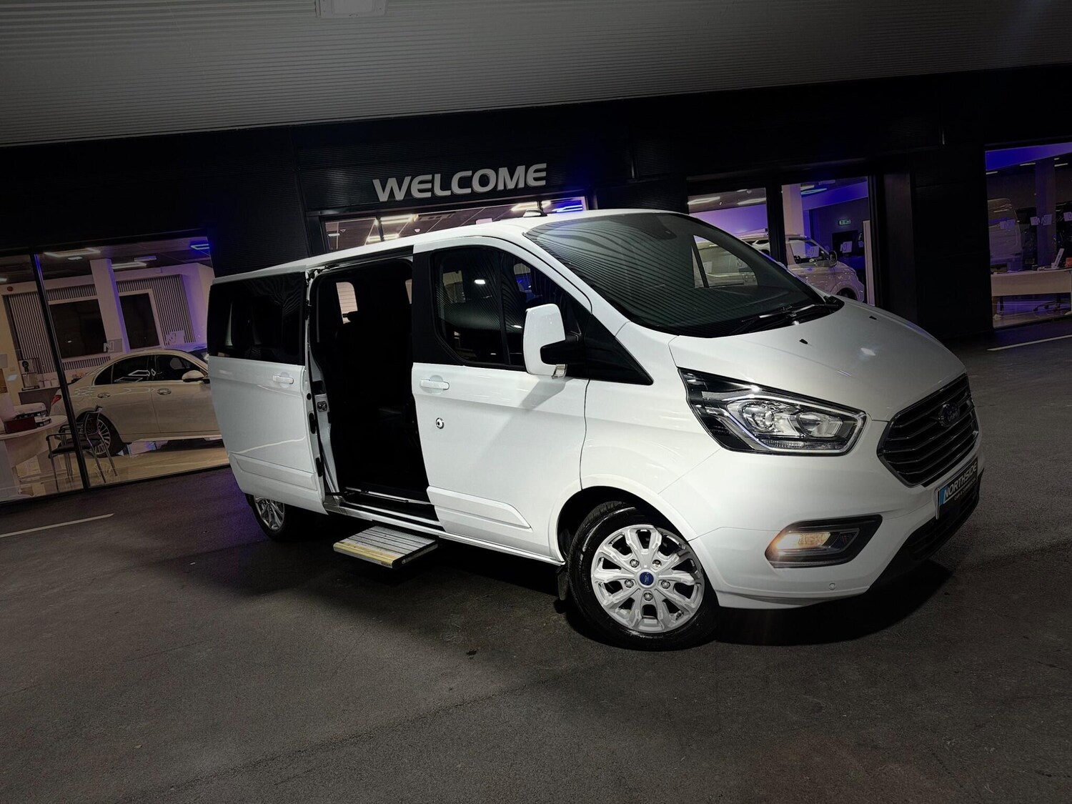 Used Ford Tourneo Custom 2023 for sale - 76572247: Photo 19