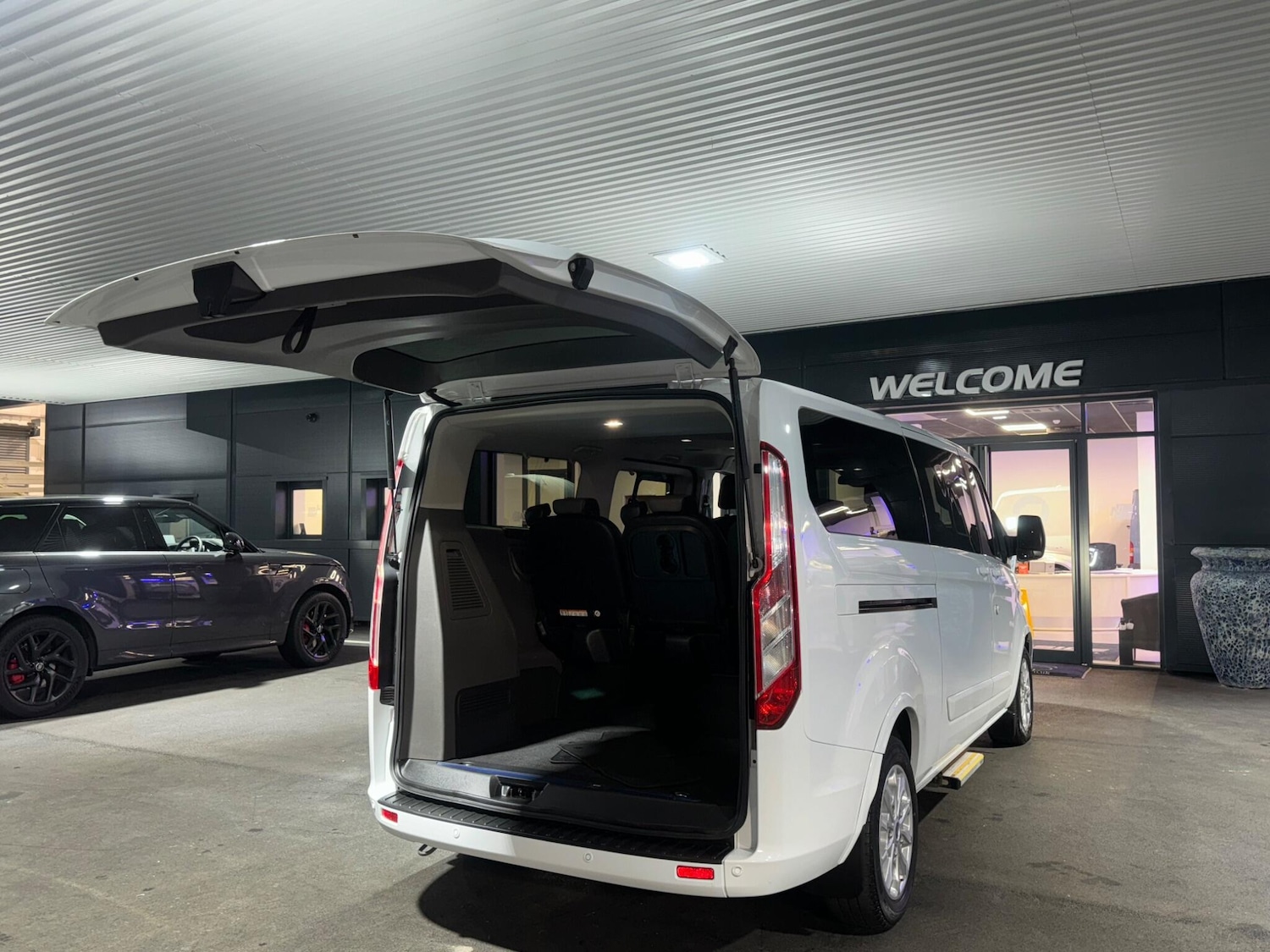 Used Ford Tourneo Custom 2023 for sale - 76572247: Photo 22