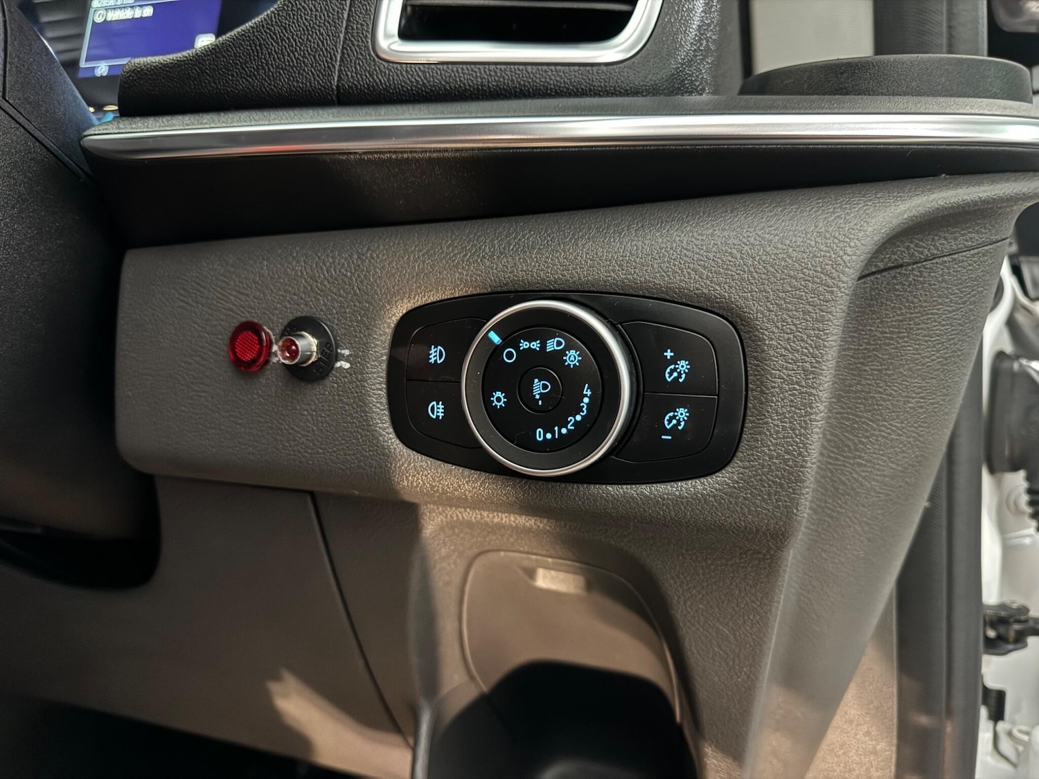 Used Ford Tourneo Custom 2023 for sale - 76572247: Photo 34