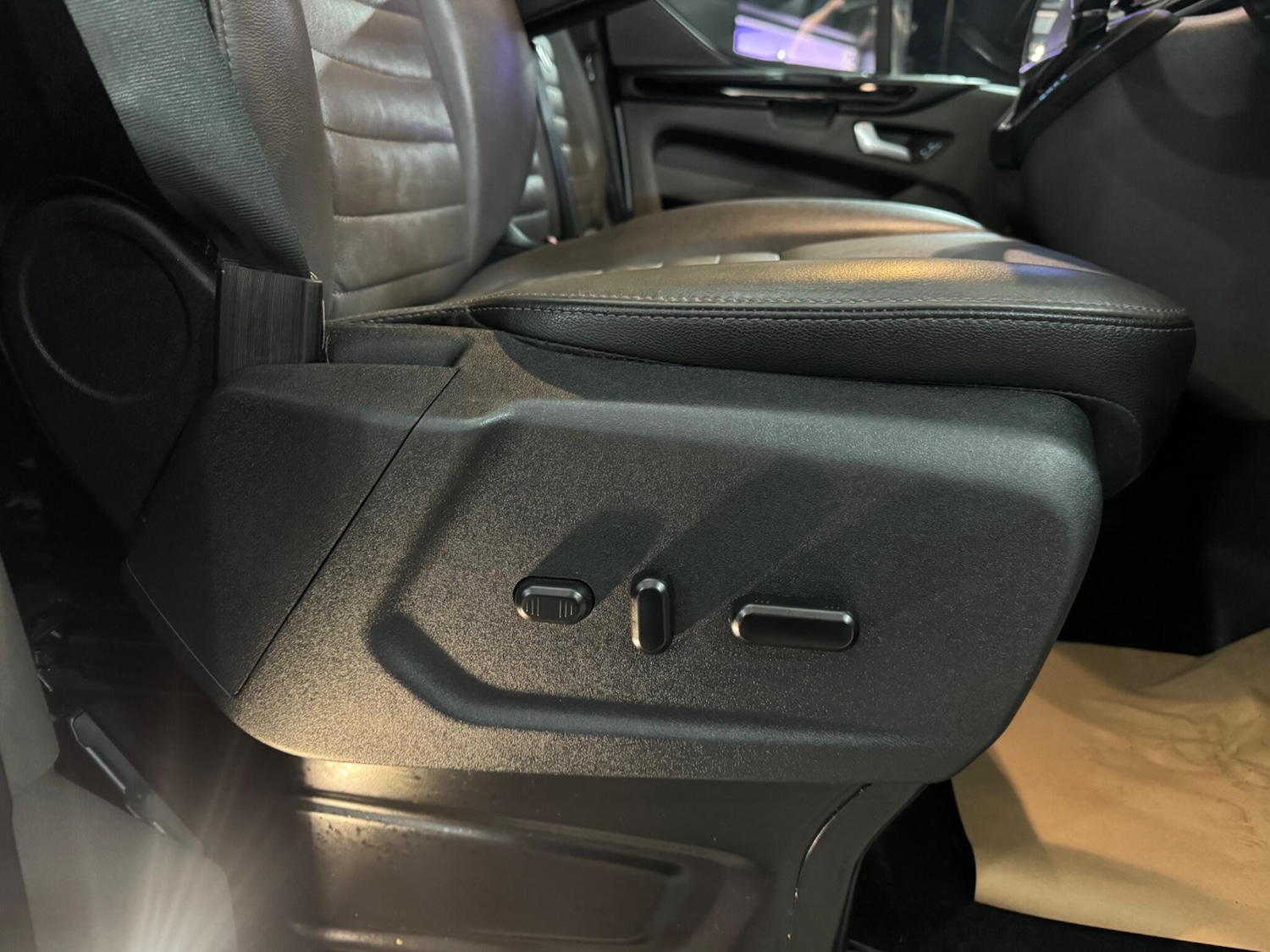 Used Ford Tourneo Custom 2023 for sale - 76572247: Photo 54