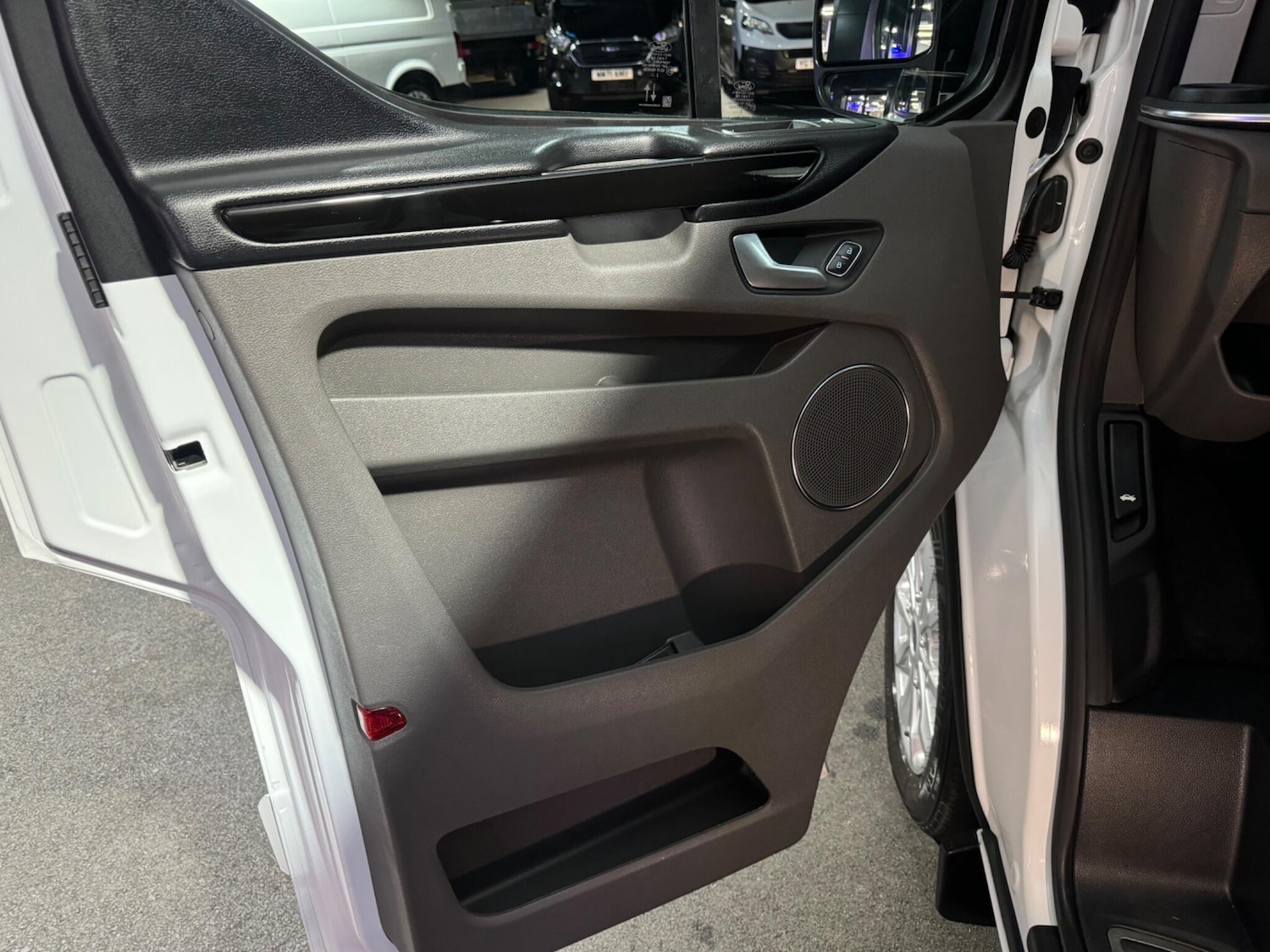 Used Ford Tourneo Custom 2023 for sale - 76572247: Photo 55