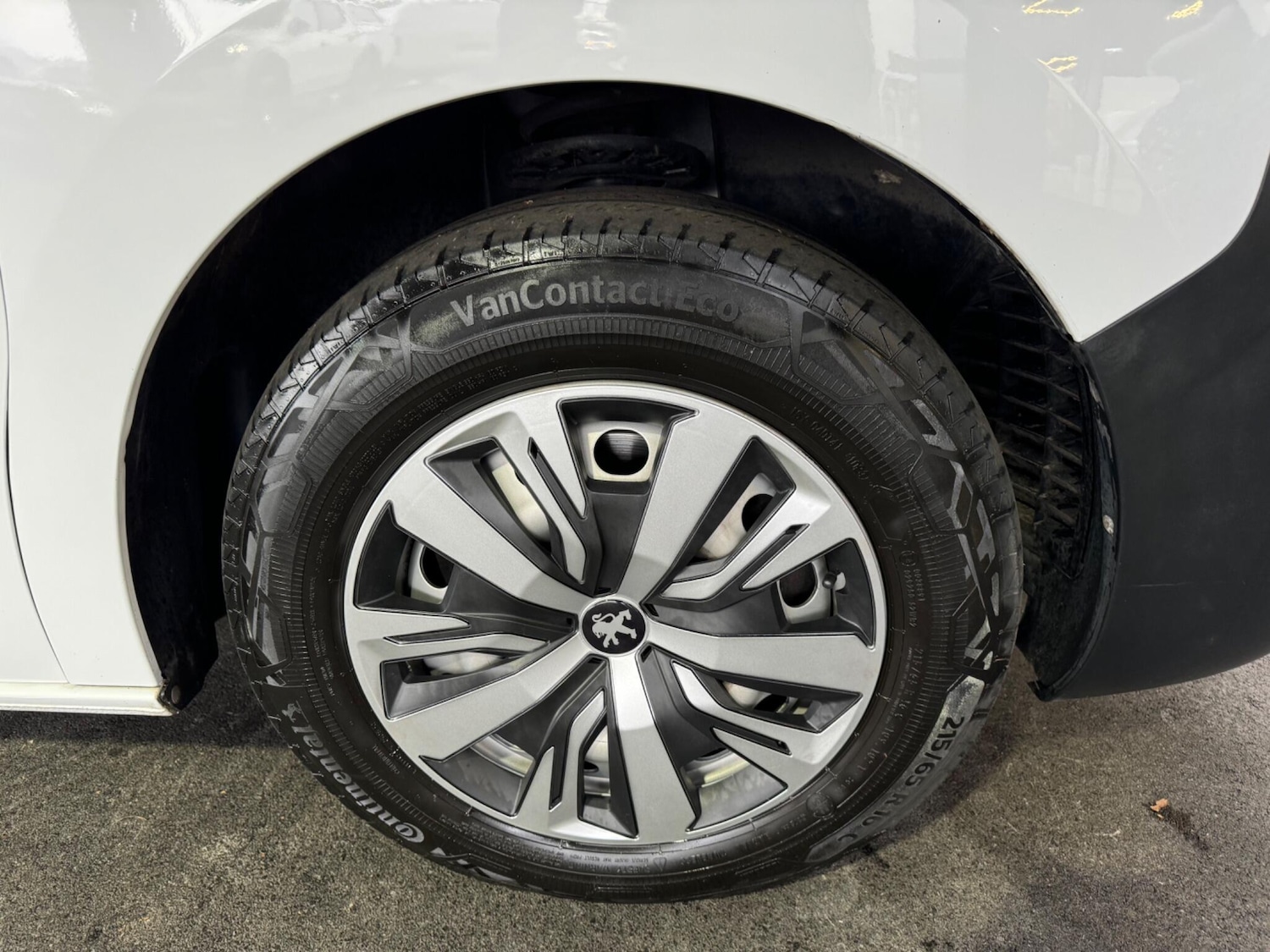 Used Peugeot Expert 2022 for sale - 77120829: Photo 29