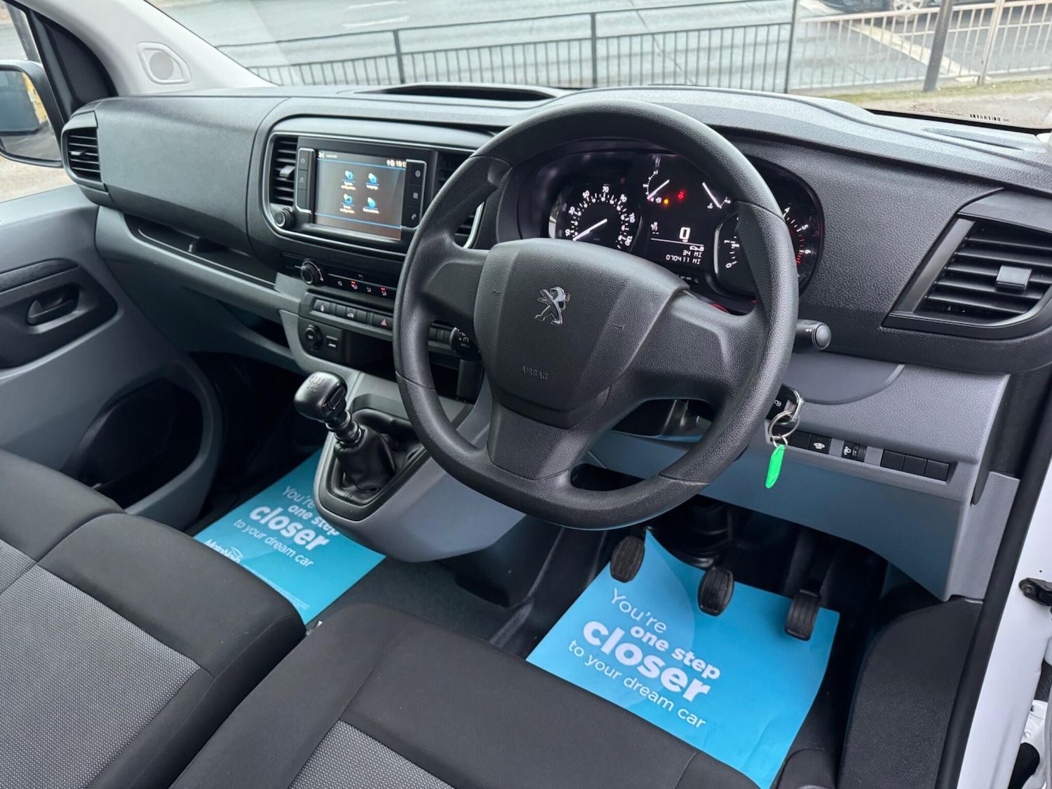 Used Peugeot Expert 2022 for sale - 77120829: Photo 37