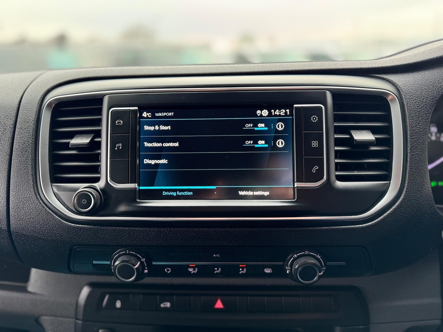 Used Peugeot Expert 2022 for sale - 77120829: Photo 43