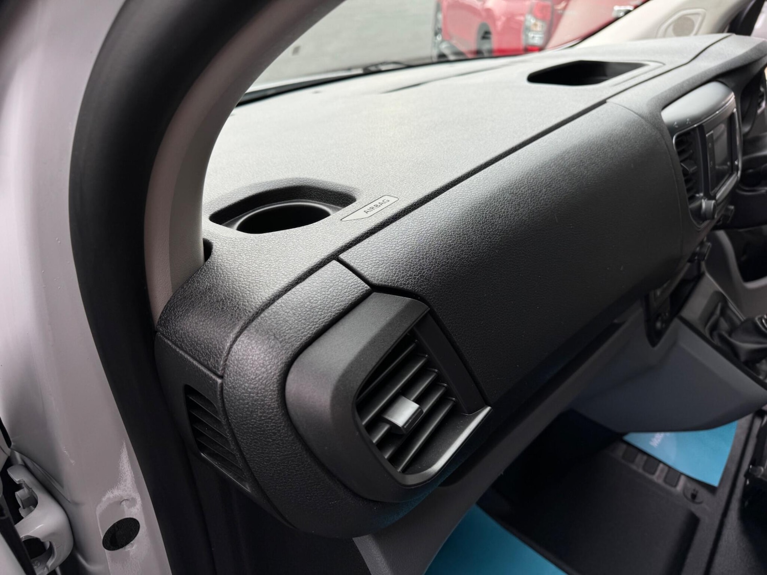 Used Peugeot Expert 2022 for sale - 77120829: Photo 63