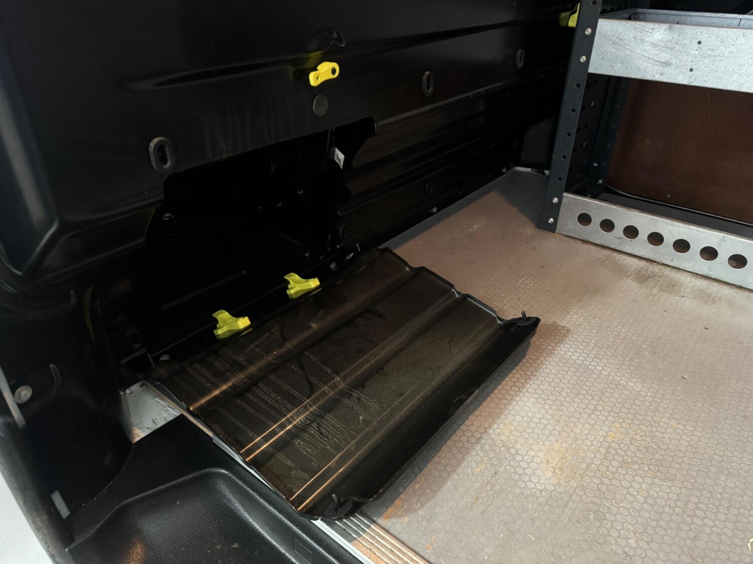 Used Peugeot Expert for sale - 77190687: Photo 25