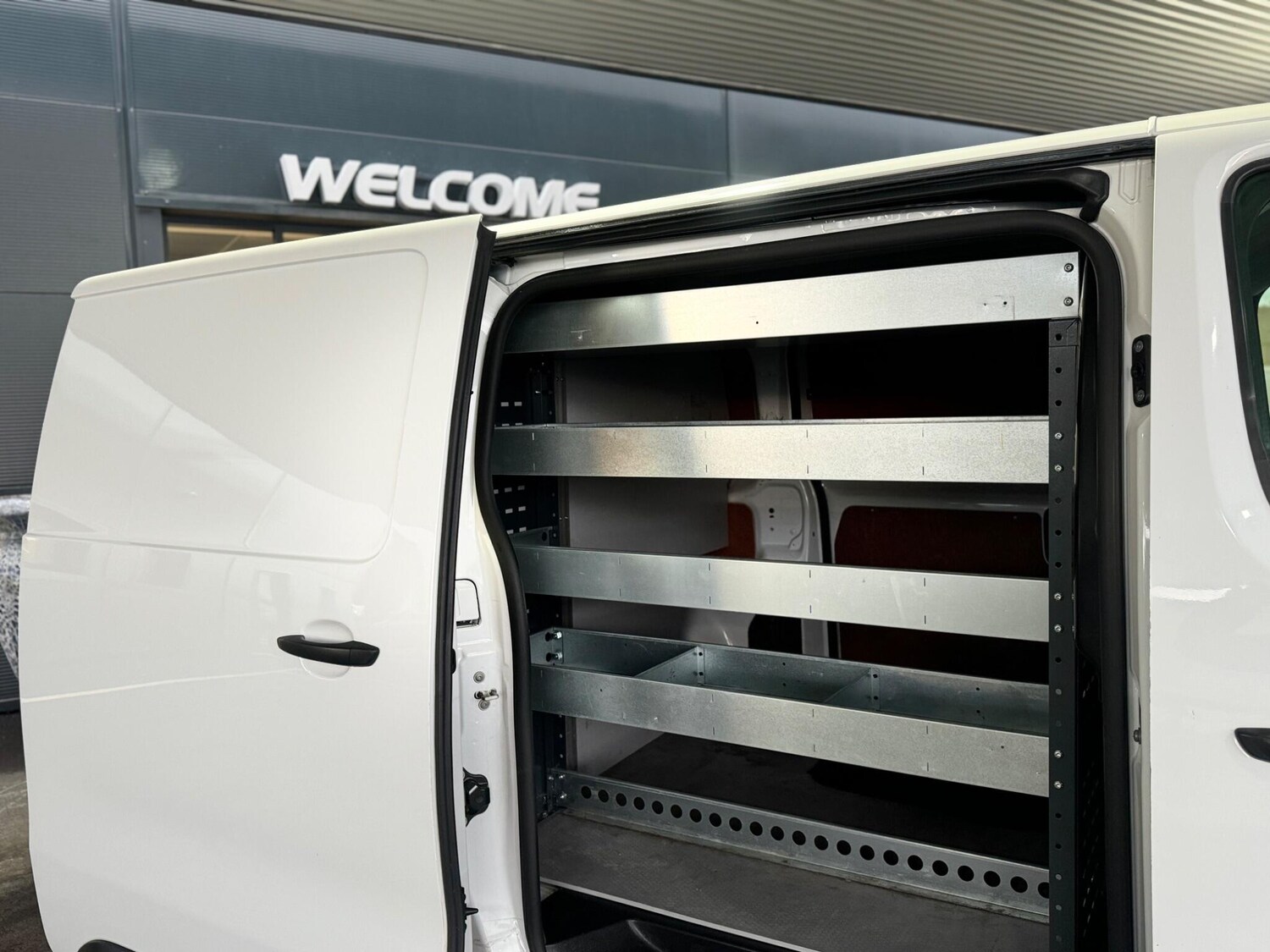 Used Peugeot Expert for sale - 77190687: Photo 27