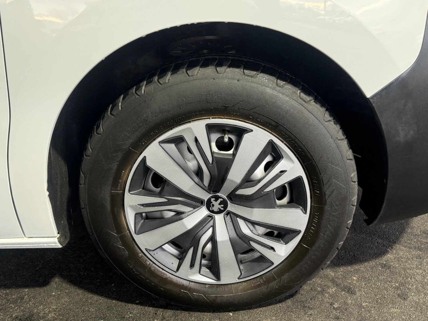 Used Peugeot Expert for sale - 77190687: Photo 29