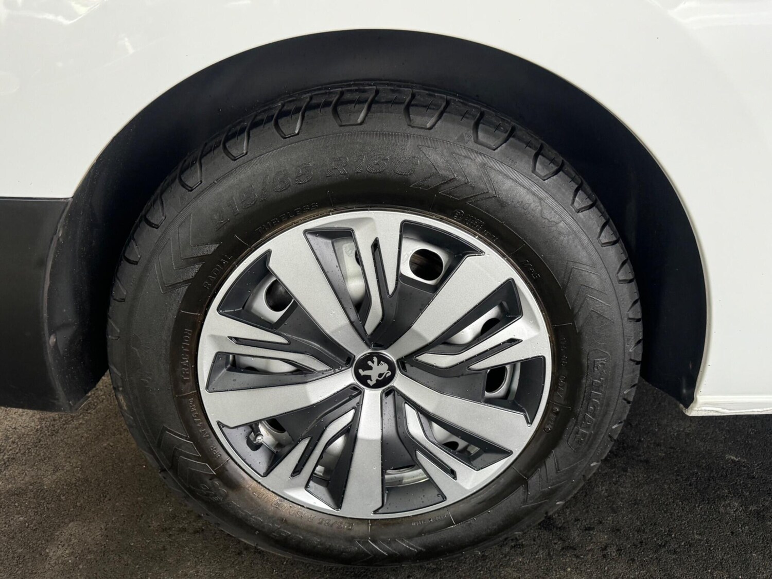 Used Peugeot Expert for sale - 77190687: Photo 30