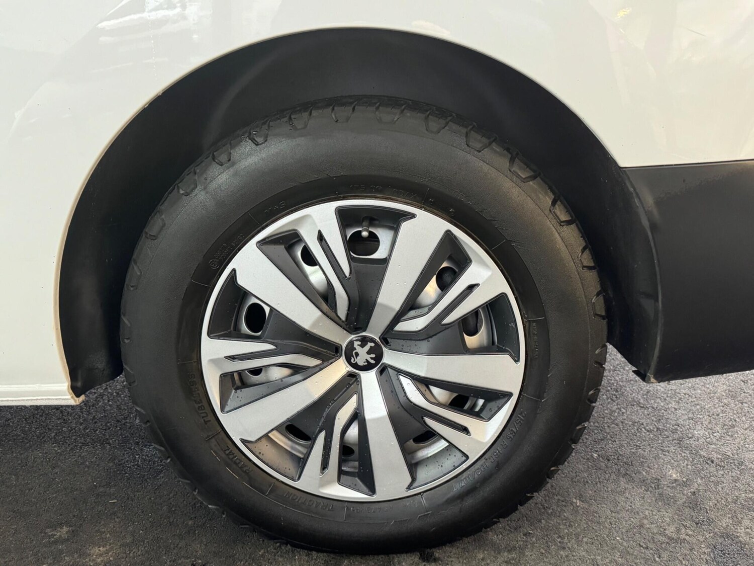 Used Peugeot Expert for sale - 77190687: Photo 31