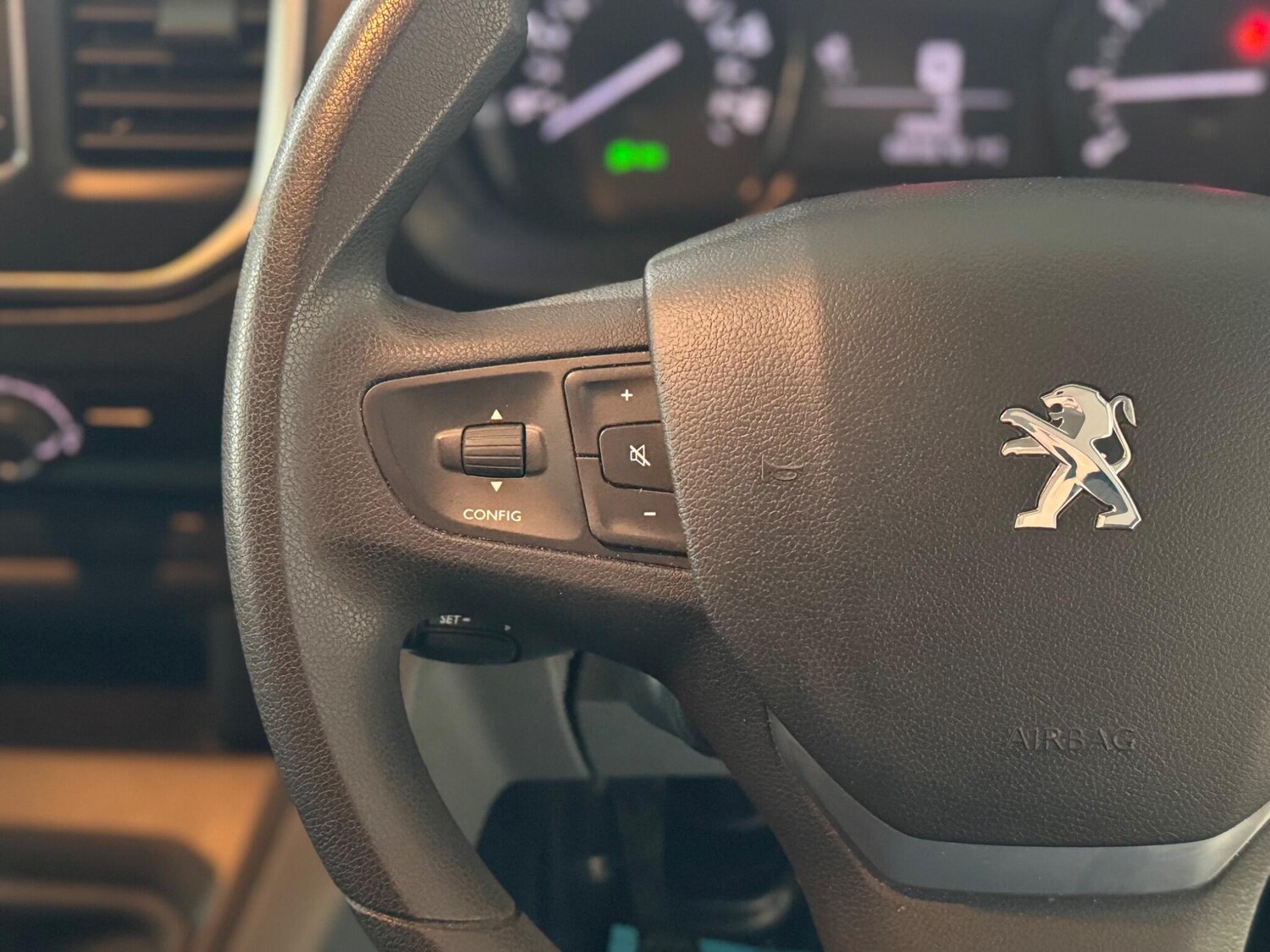 Used Peugeot Expert for sale - 77190687: Photo 41