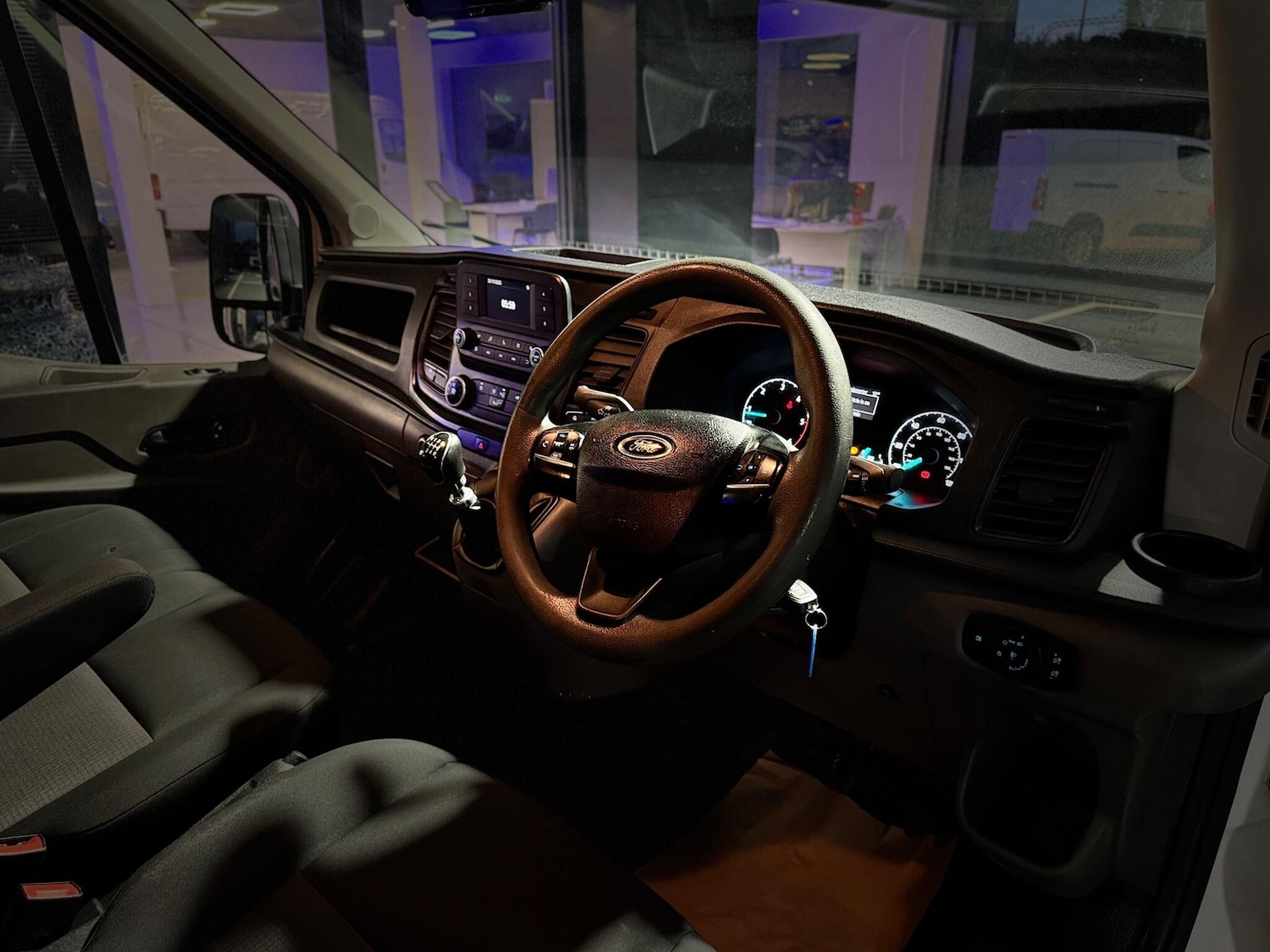 Used Ford Transit 2020 for sale - 76398928: Photo 28