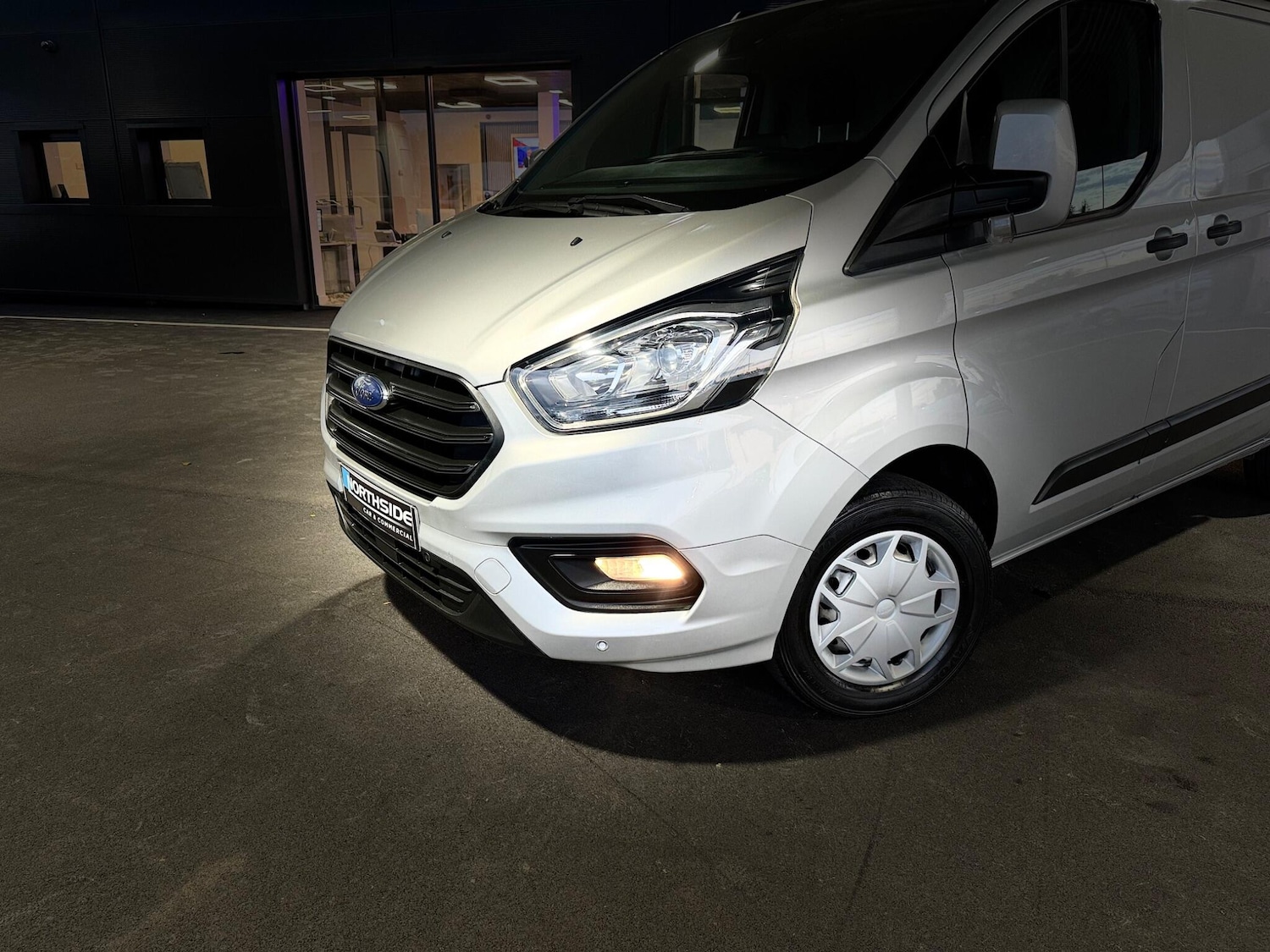 Used Ford Transit Custom 2022 for sale - 76388403: Photo 16