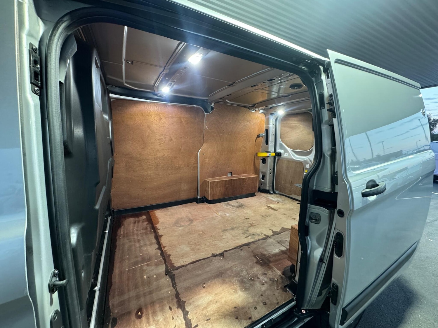 Used Ford Transit Custom 2022 for sale - 76388403: Photo 21