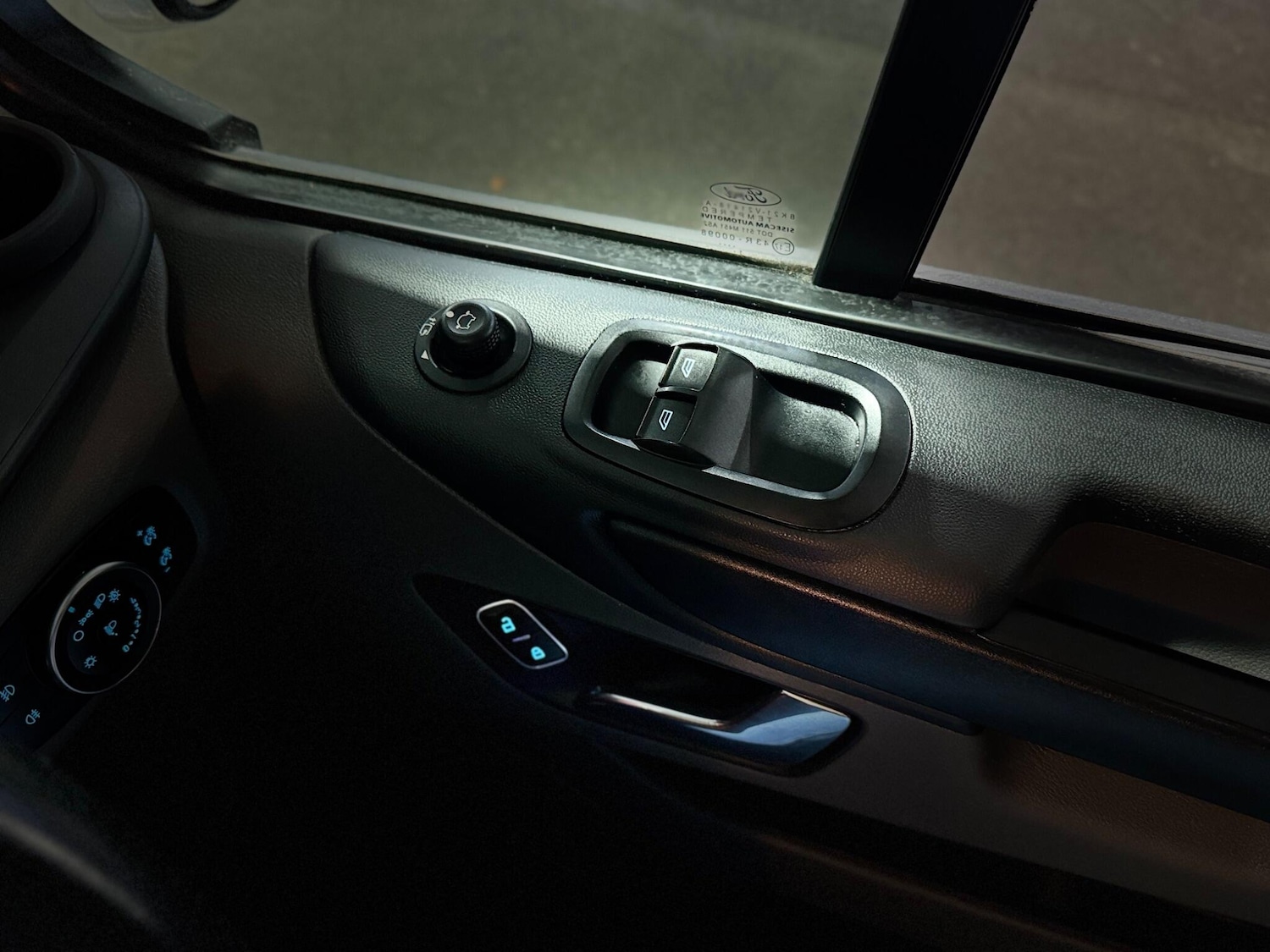 Used Ford Transit Custom 2022 for sale - 76388403: Photo 31