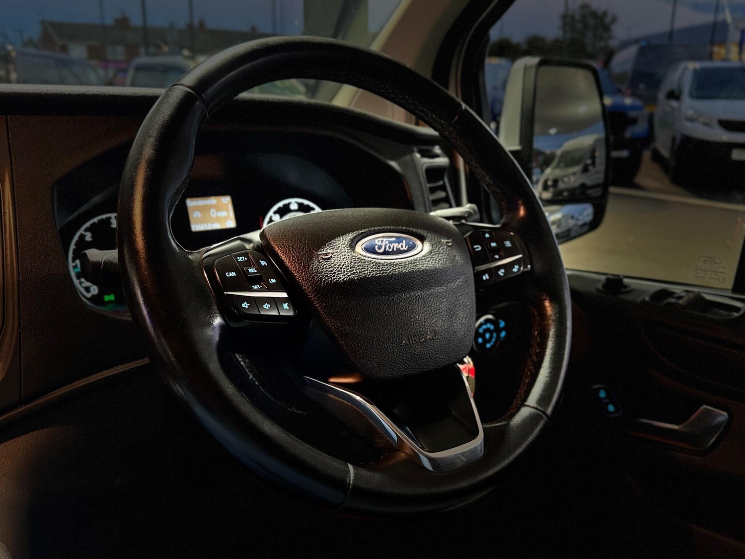 Used Ford Transit Custom 2022 for sale - 76388403: Photo 35