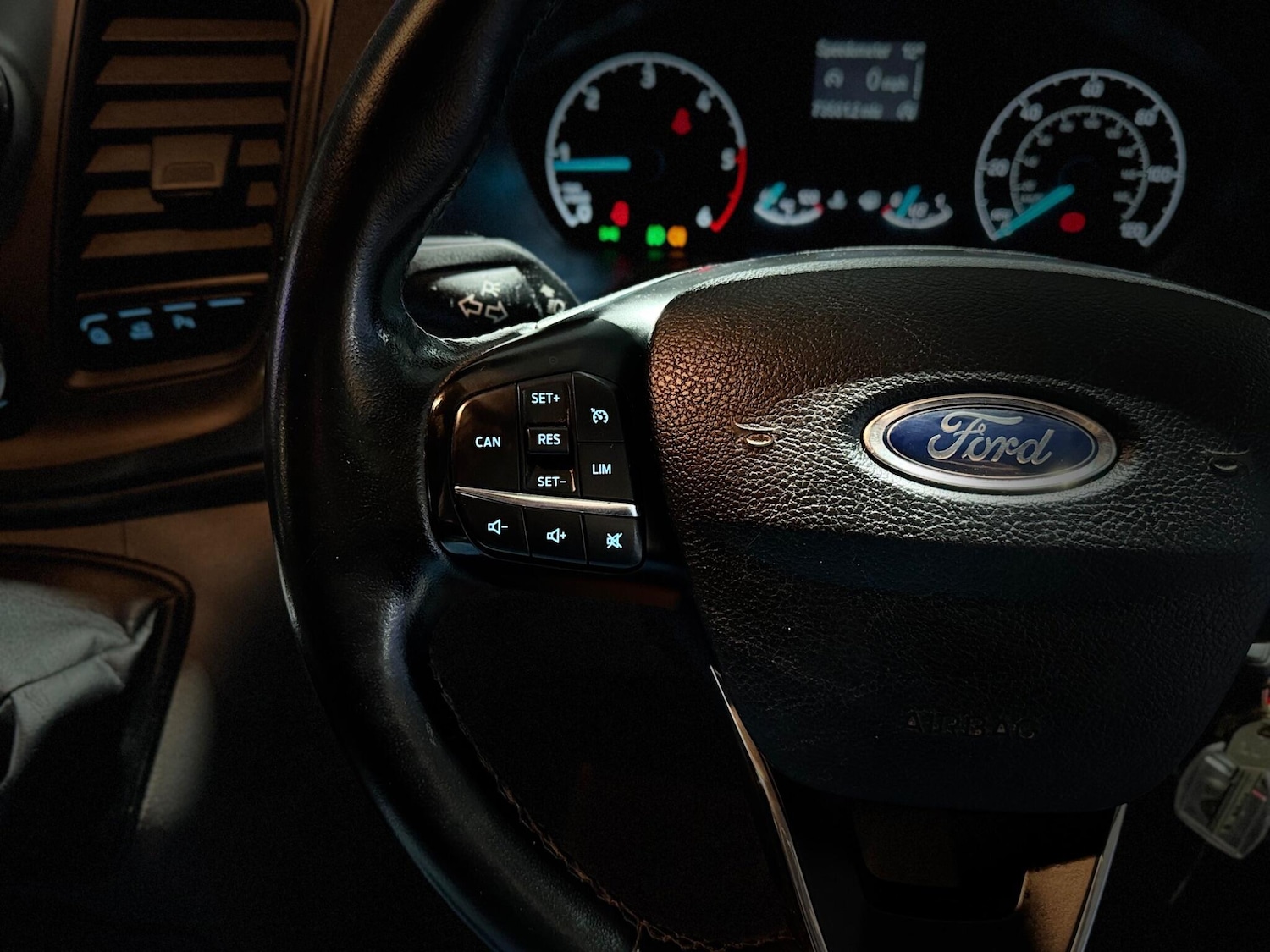 Used Ford Transit Custom 2022 for sale - 76388403: Photo 36