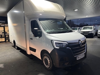 Renault Master feature image