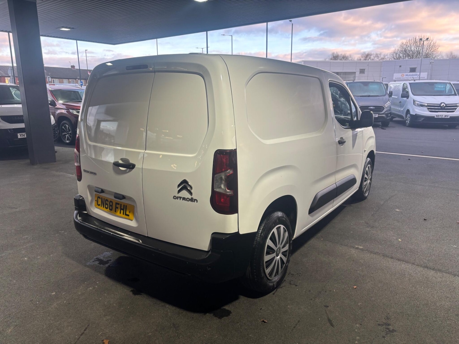 Used Citroen Berlingo 2018 for sale - 77082005: Photo 11
