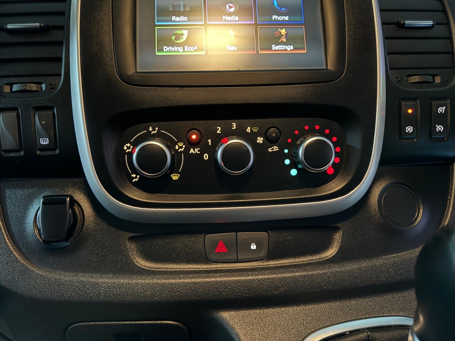 Used Renault Trafic 2021 for sale - 77344438: Photo 46